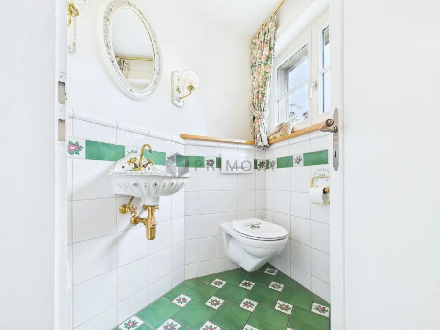 Charmante Landhausvilla mit Potenzial - Foto 11 von 13