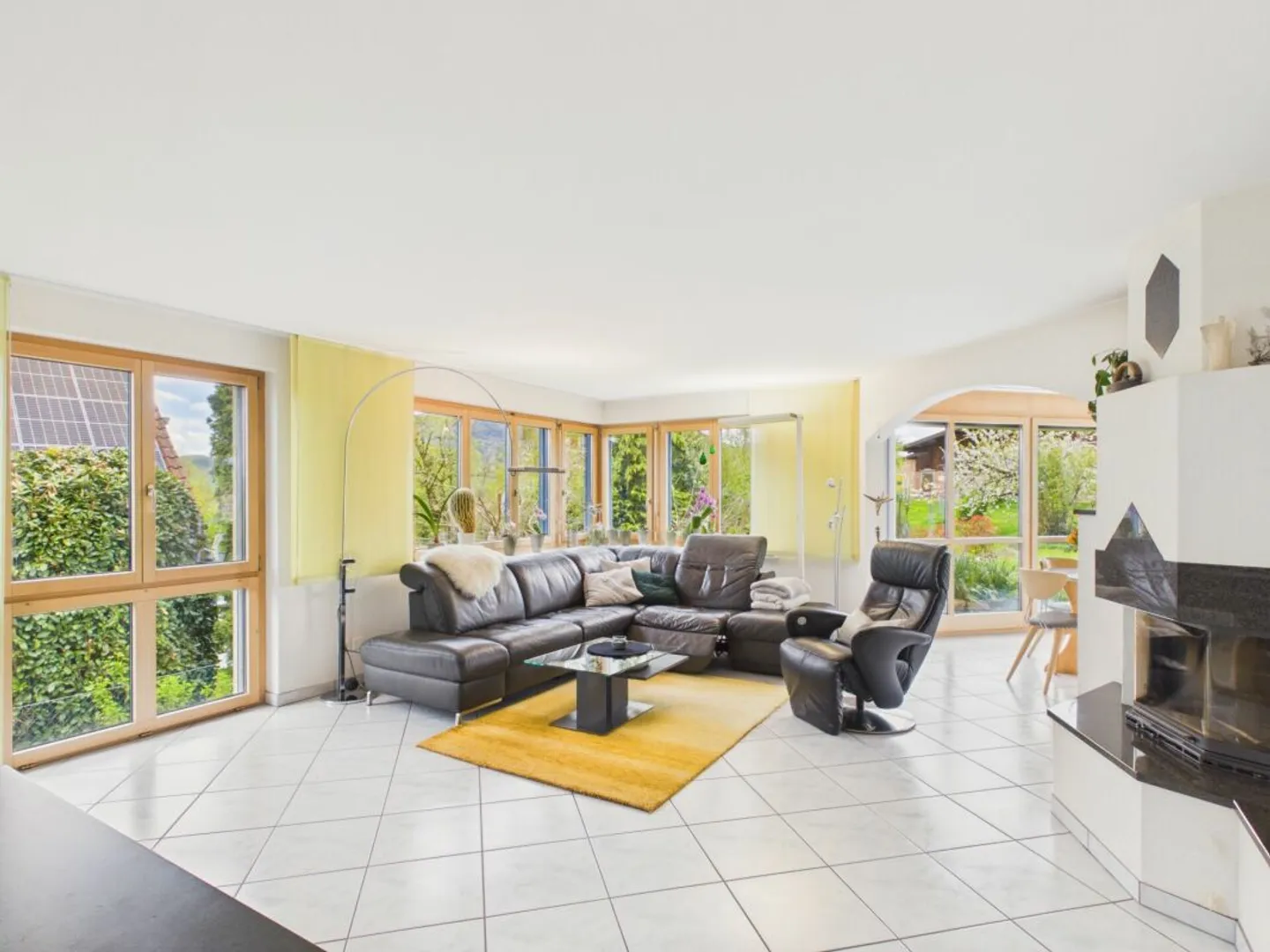 Casa unifamiliare attraente in una posizione tranquilla - Foto 4 di 13