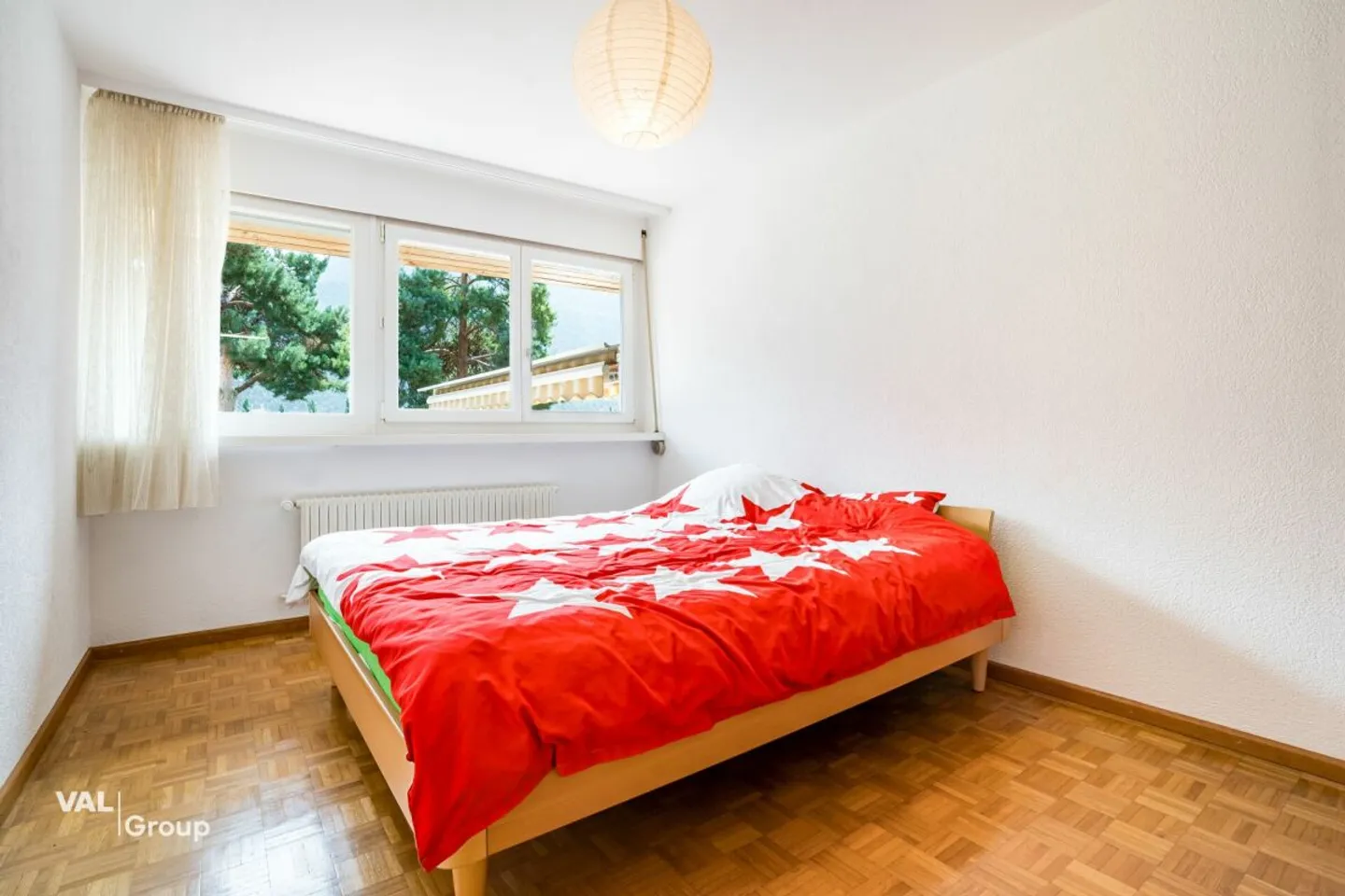 Charming House with Independent Studio - Photo 9 of 13