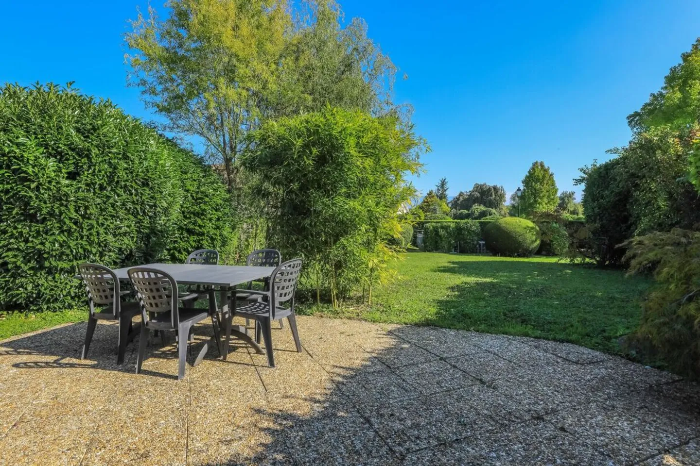 Beautiful 3.5-room apartment on the garden level - Photo 1 of 13