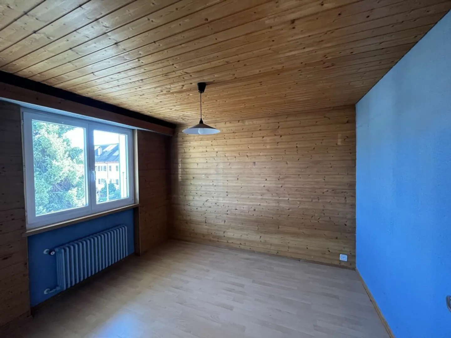 Corner Townhouse in a Family-Friendly Residential Area - Photo 8 of 12