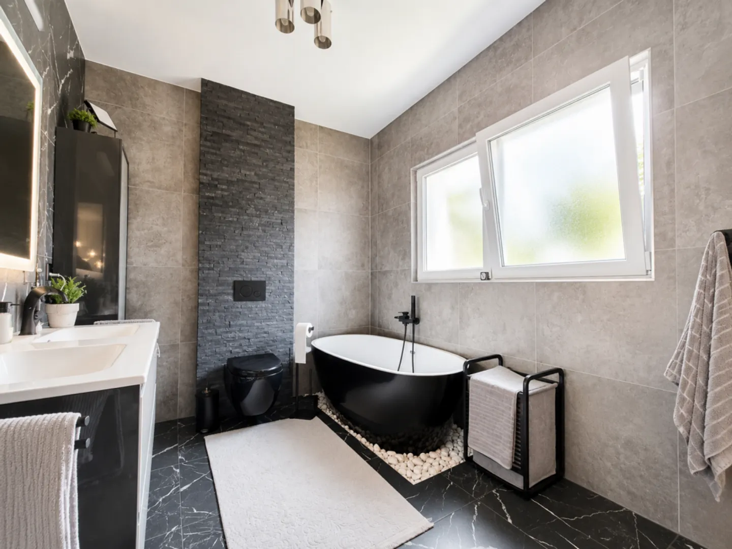 EXCEPTIONAL SEMI-DETACHED VILLA IN THE HEART OF BEX - Photo 12 of 12