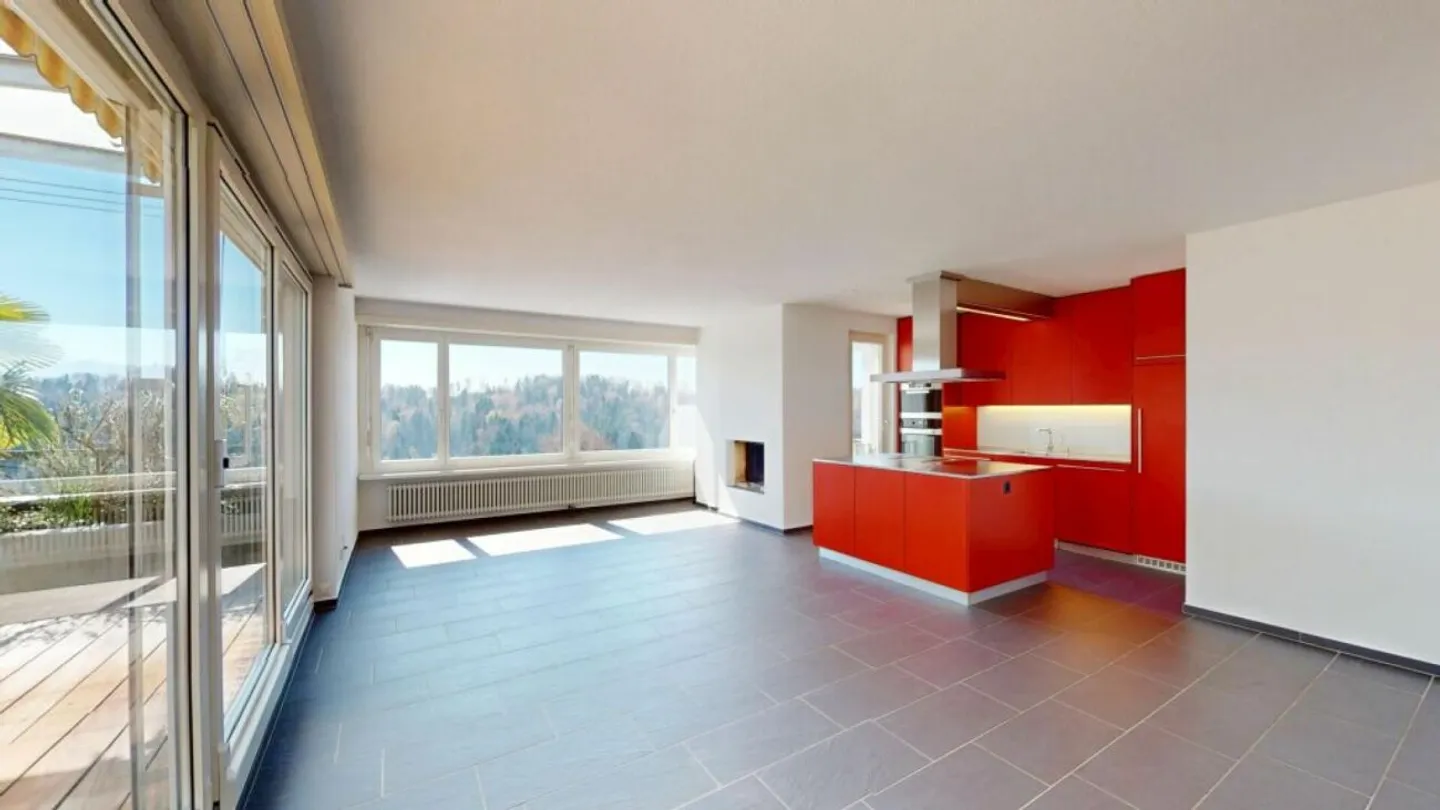 Nature, Paix et Soleil - Vivre sur l'Üetliberg avec une Terrasse Impressionnante - Photo 3 sur 11