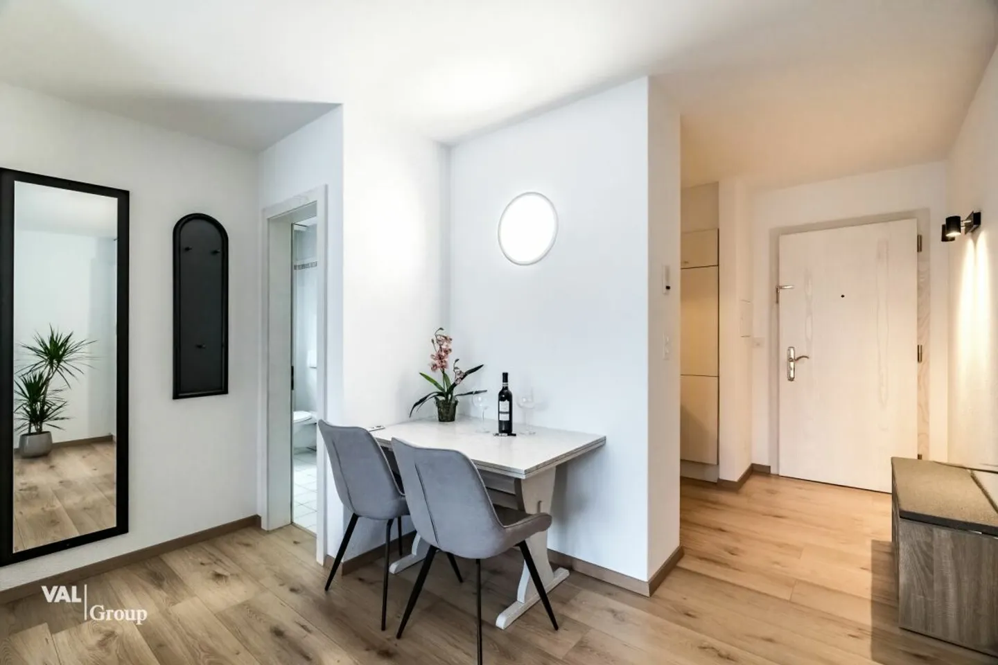 Helle, möblierte Wohnung an hervorragender, zentraler Lage im Herzen von Visp - Foto 6 von 13