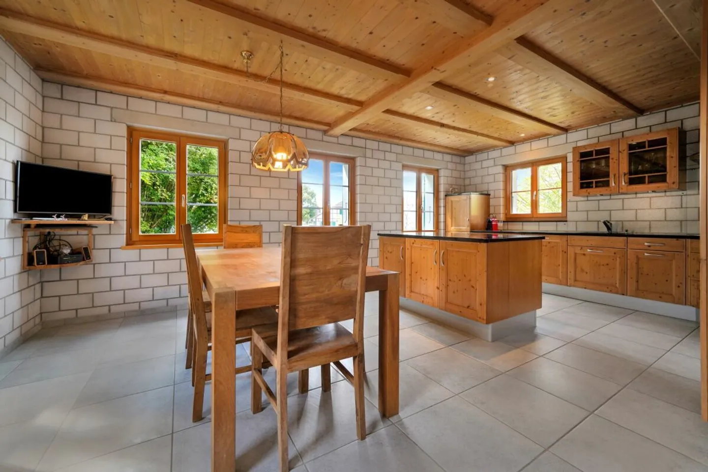 IN 4585 BIEZWIL - Casa indipendente nel verde - Foto 3 di 13