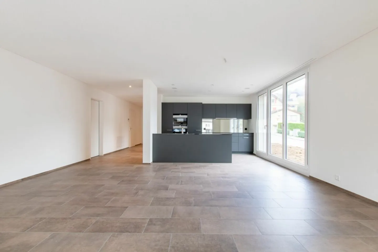 Gartenwohnung mit eigener Oase - Foto 3 von 13