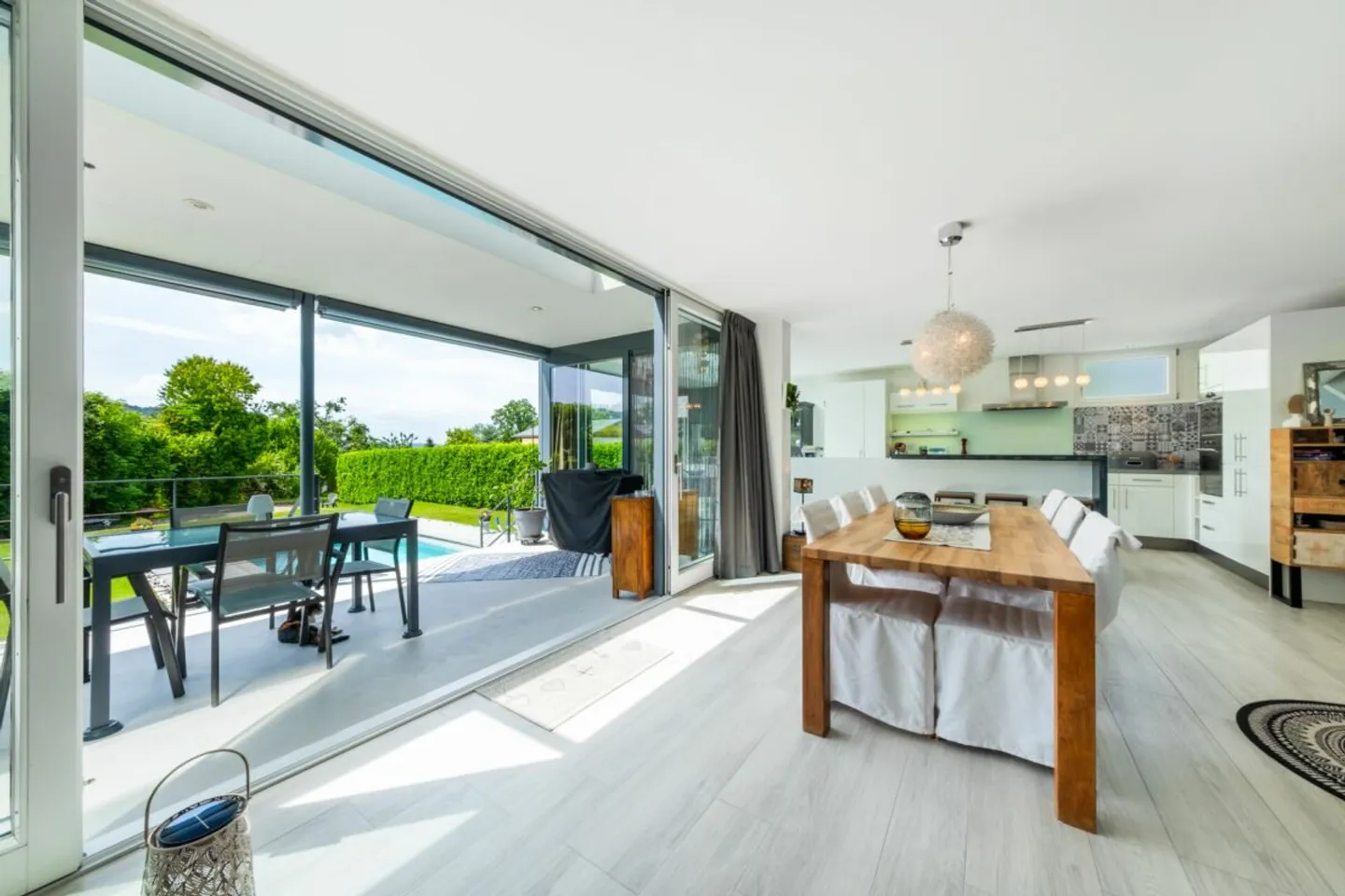 Superbe villa avec piscine - Photo 6 sur 13