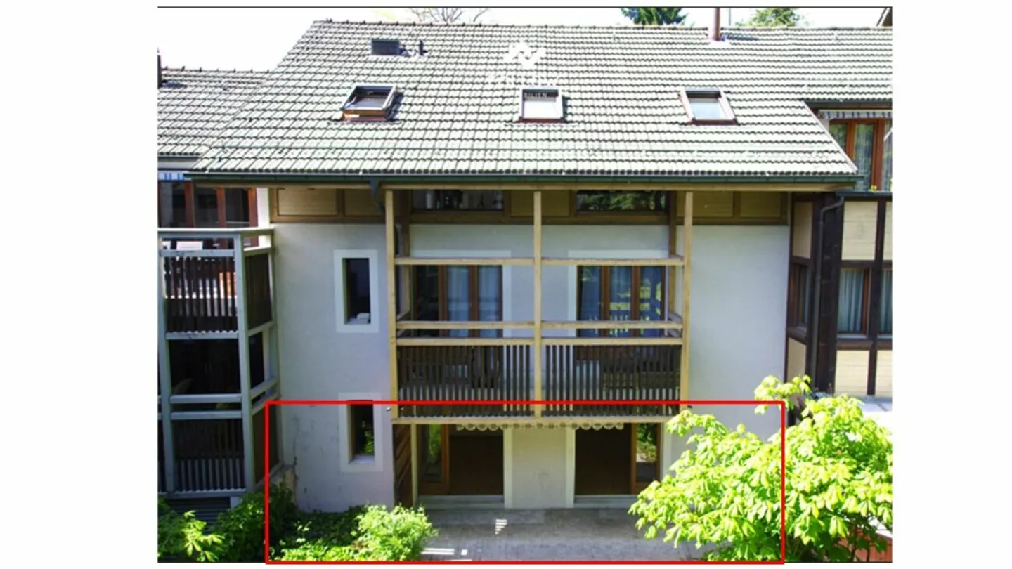 Well-kept and cozy 2.5 room condominium with terrace - Photo 4 of 12