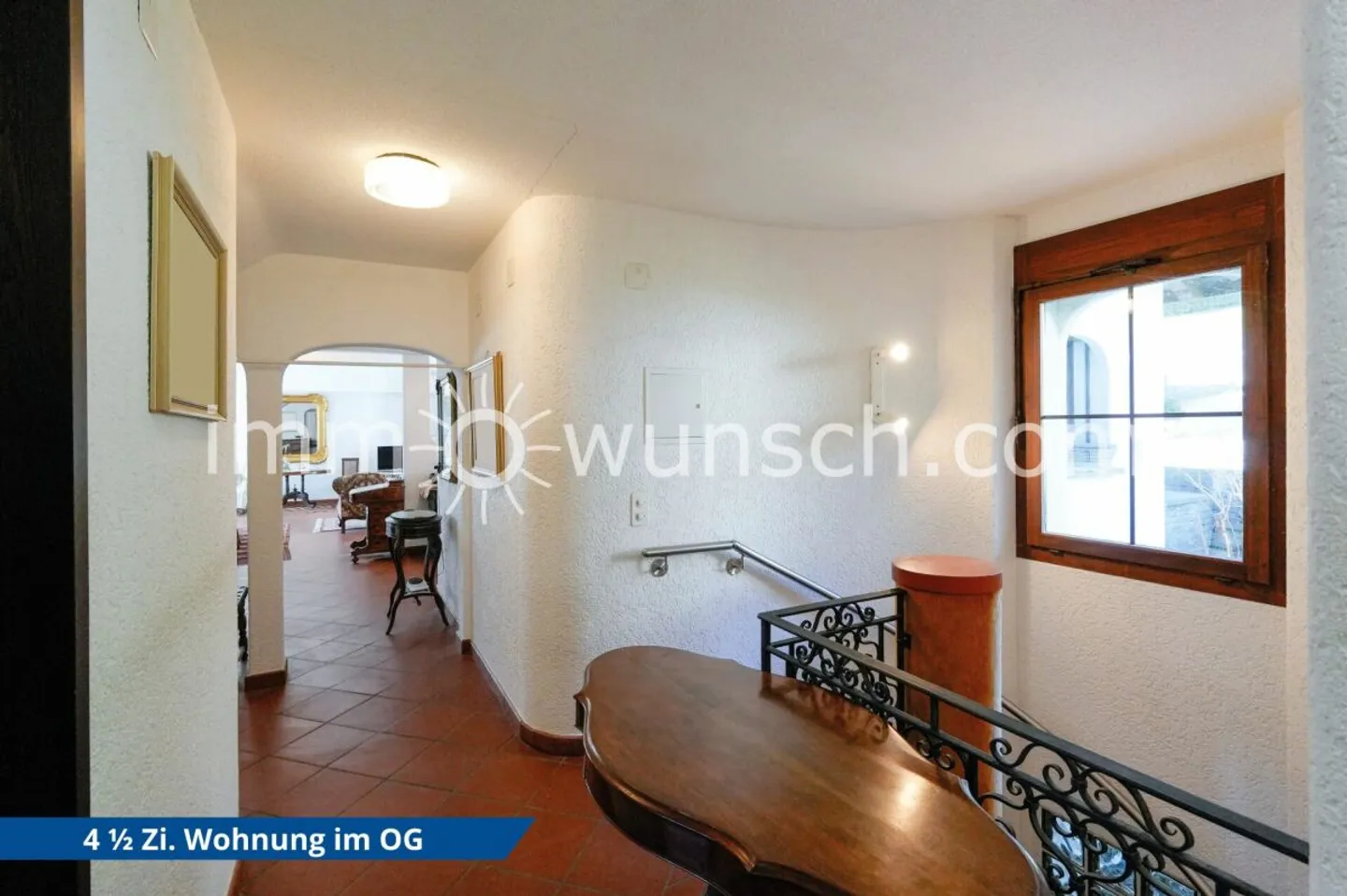 Maison à deux générations avec réserve de construction, appartement de 4 ½ pièces au premier étage et appartement de 2 ½ pièces au sous-sol - Photo 8 sur 13