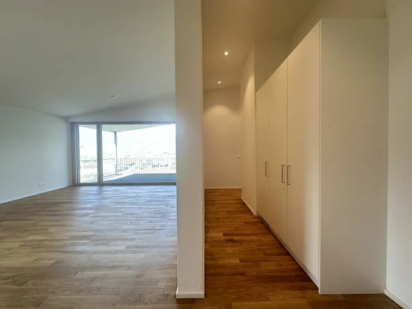 Hochwertige Dachwohnung mit Weitblick und Ruhe - Foto 4 di 12