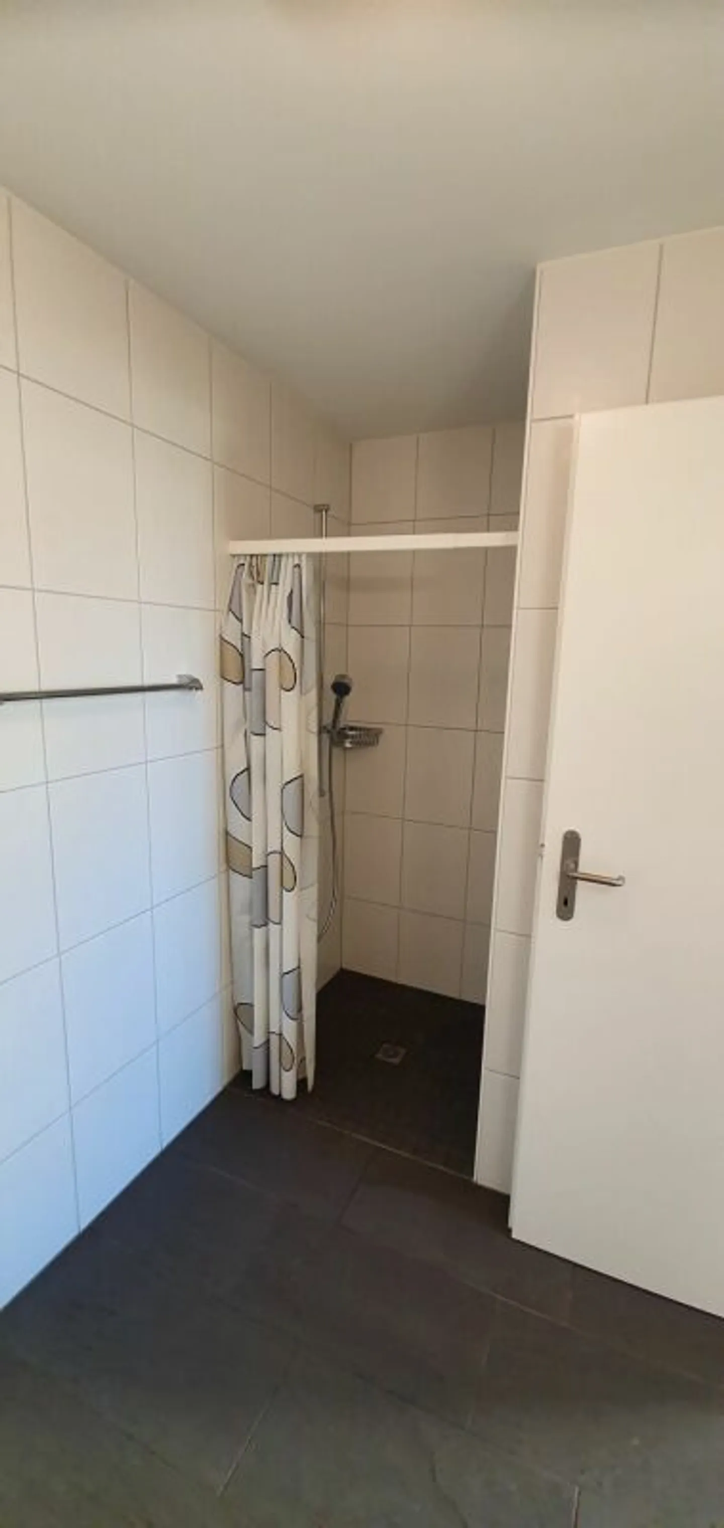 Charming ground floor apartment for rent - Photo 5 of 8