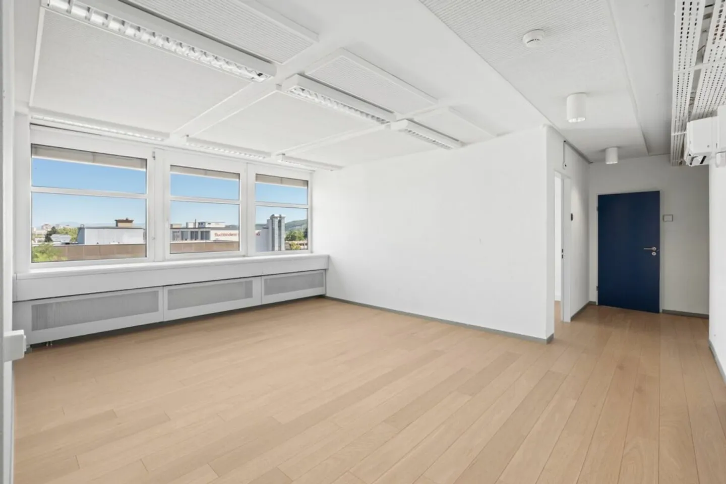 Your new company location in Kägen - 190 m² with attractive graduated rent - Photo 4 of 10