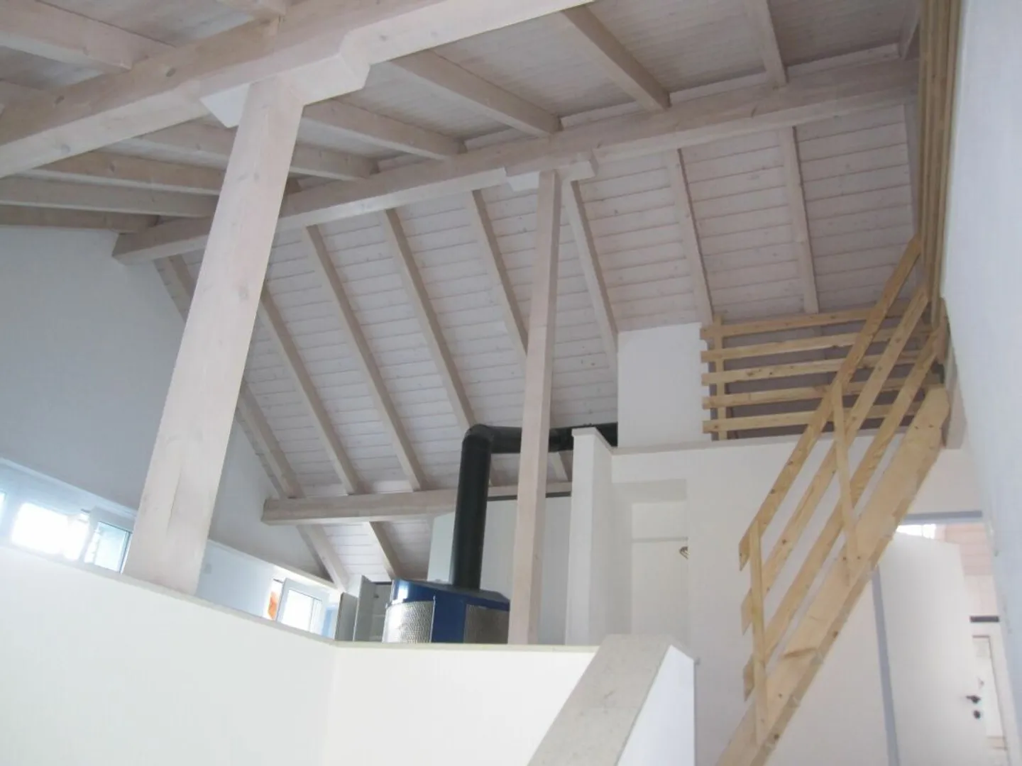 Spacious 4.5 Room Penthouse - Photo 5 of 11