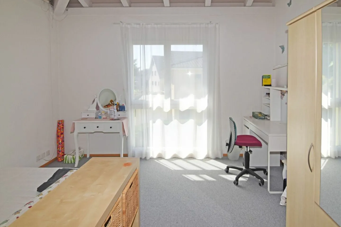 Casa familiare moderna con molta luce, spazio e qualità della vita - Foto 8 di 13