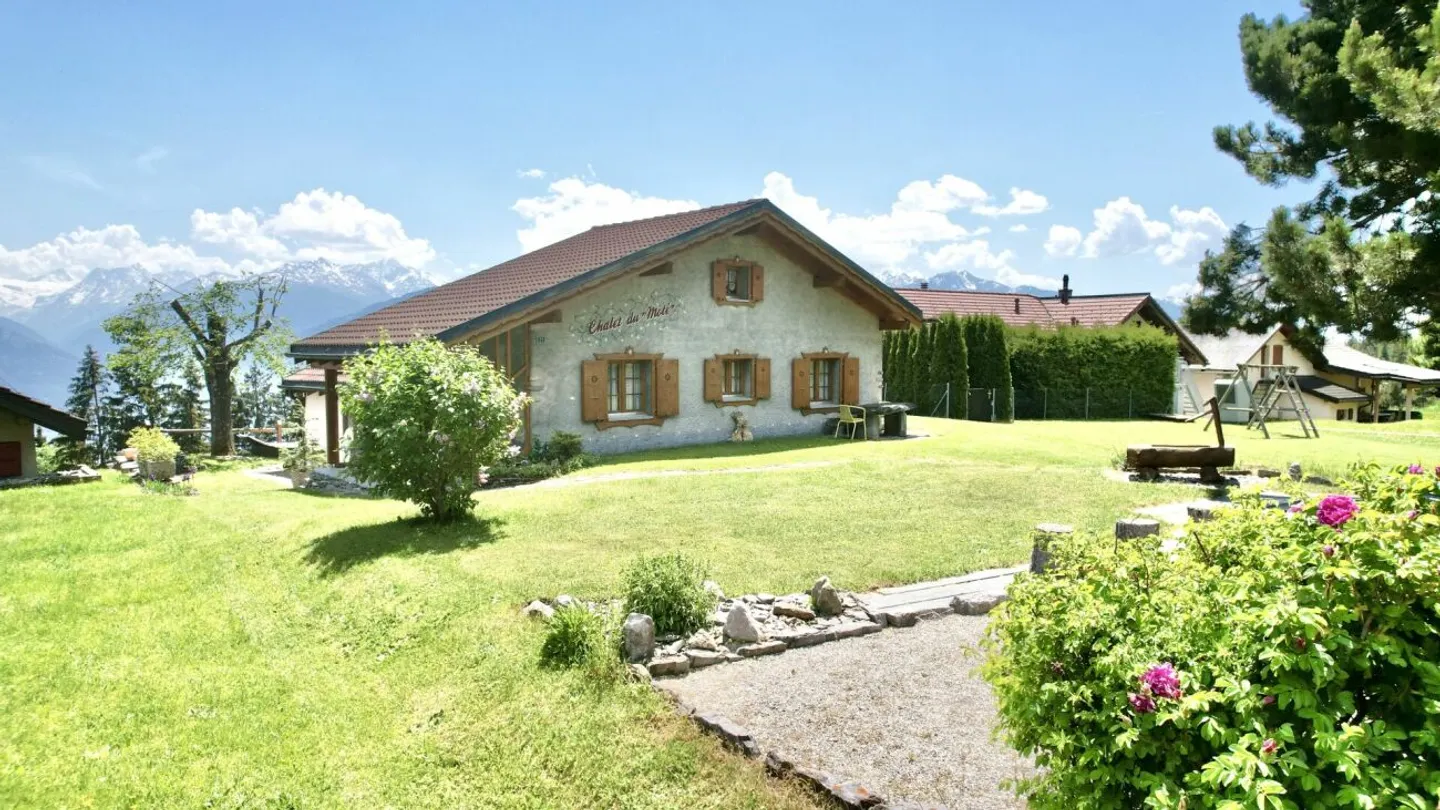 Chalet Authentique en Nature - Photo 1 sur 13