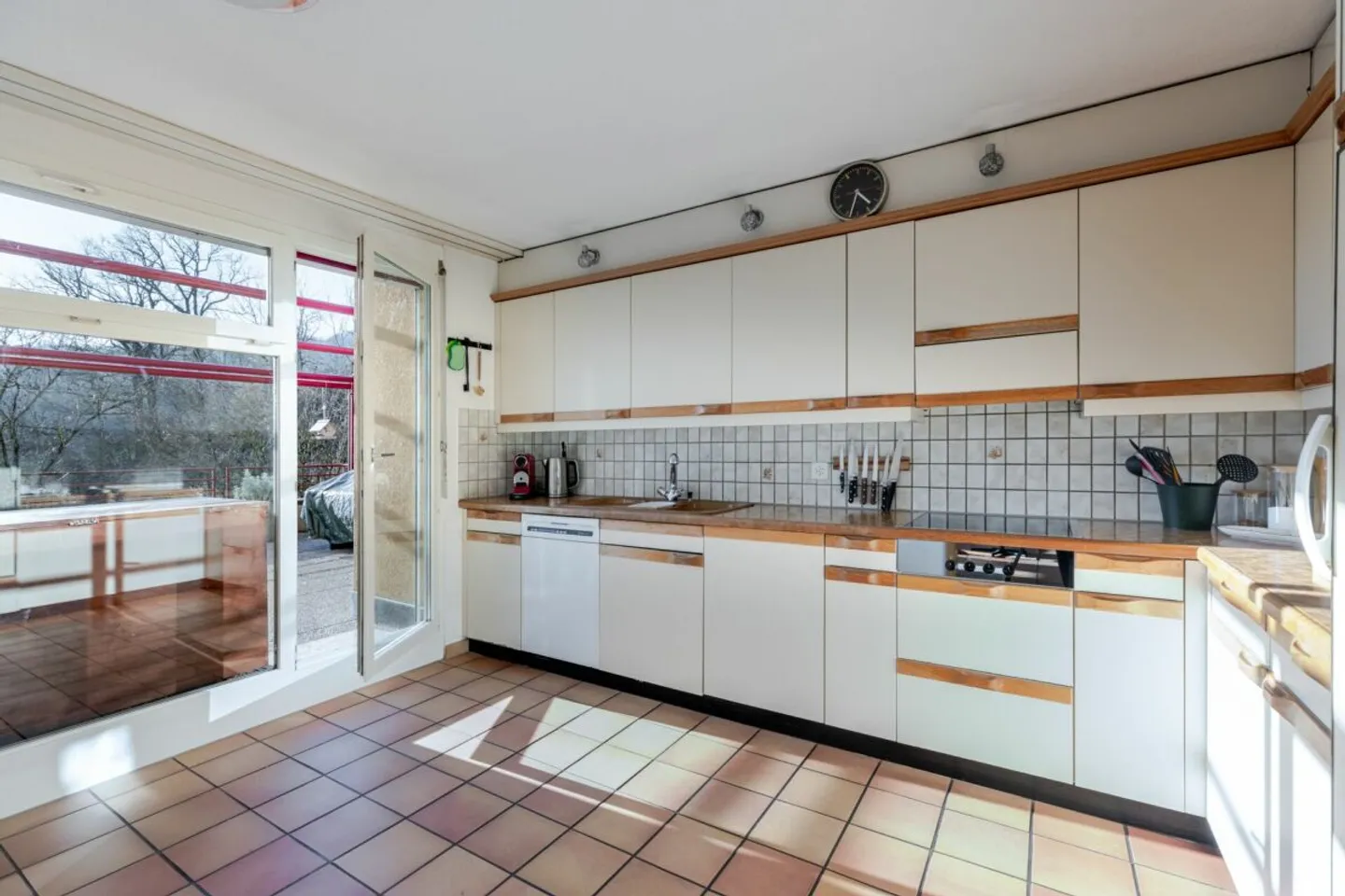 Grosse (Ferien)-Wohnung mit Seesicht - Ihre Oase am Bielersee - Foto 8 von 13