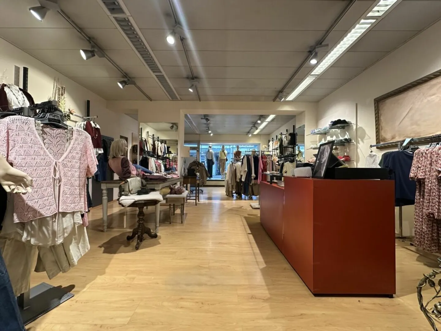 Spazio Commerciale a Glarus - Foto 4 di 5