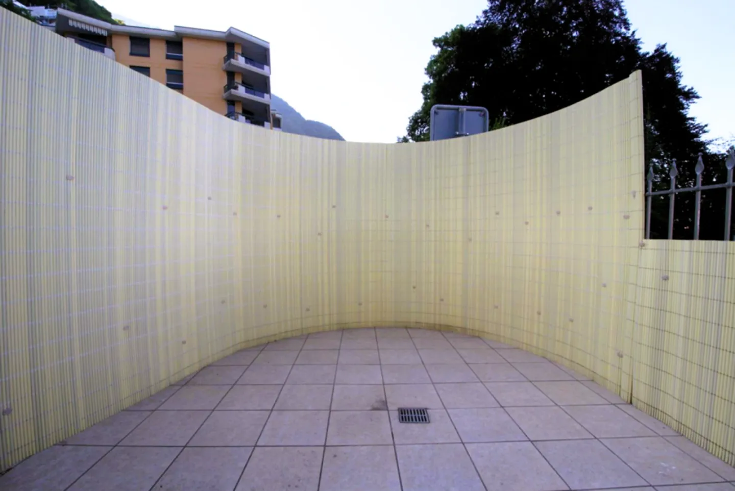 Geräumige Wohnung, Terrasse - Foto 5 von 6