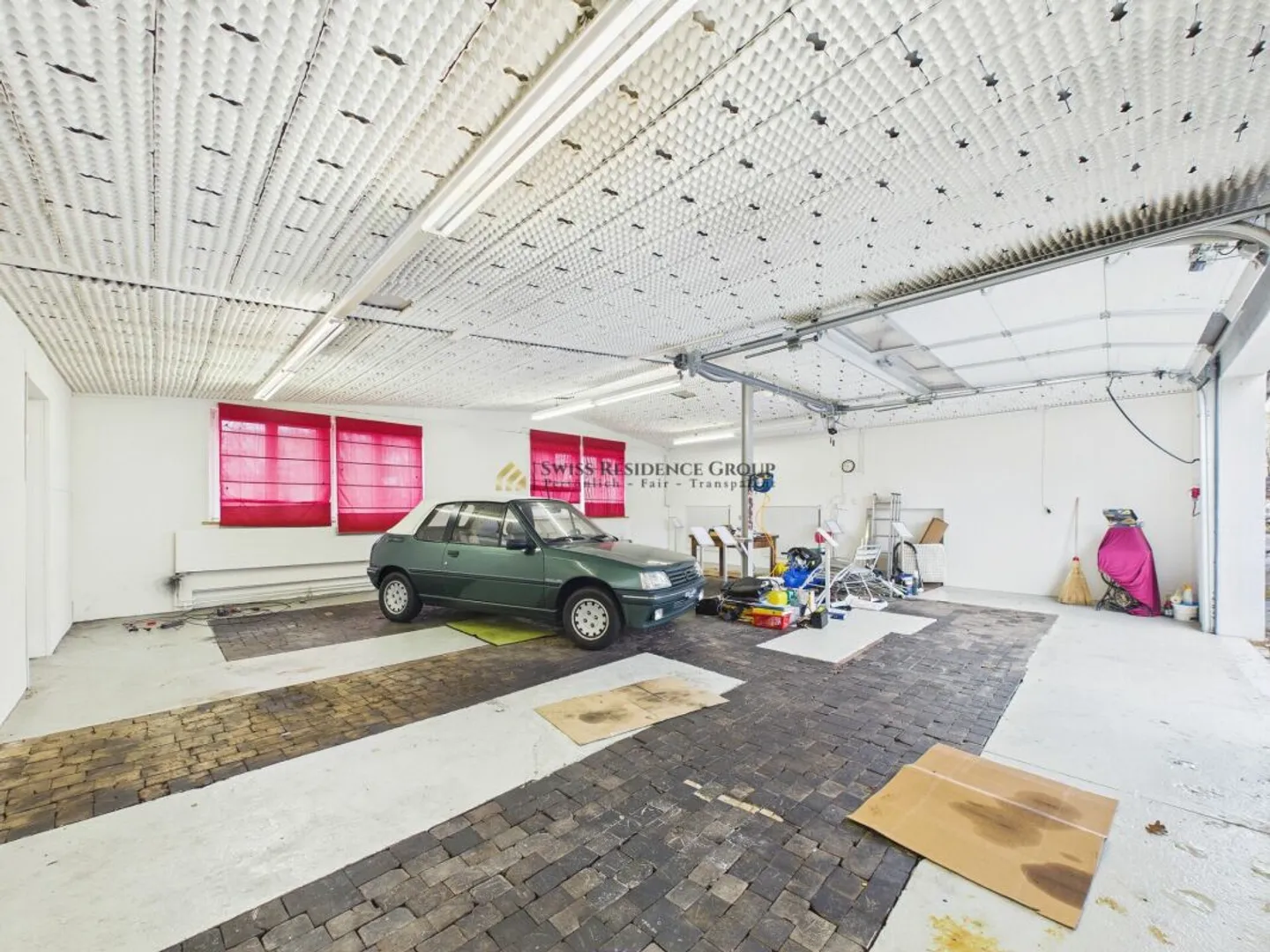 Garage/Workshop for Quiet Business - Photo 2 of 5