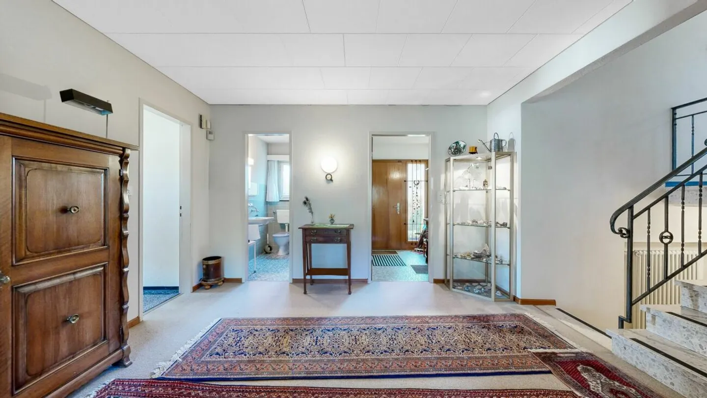1,507 m2 of building land in a sunny location with a renovatable single-family house - Photo 3 of 13