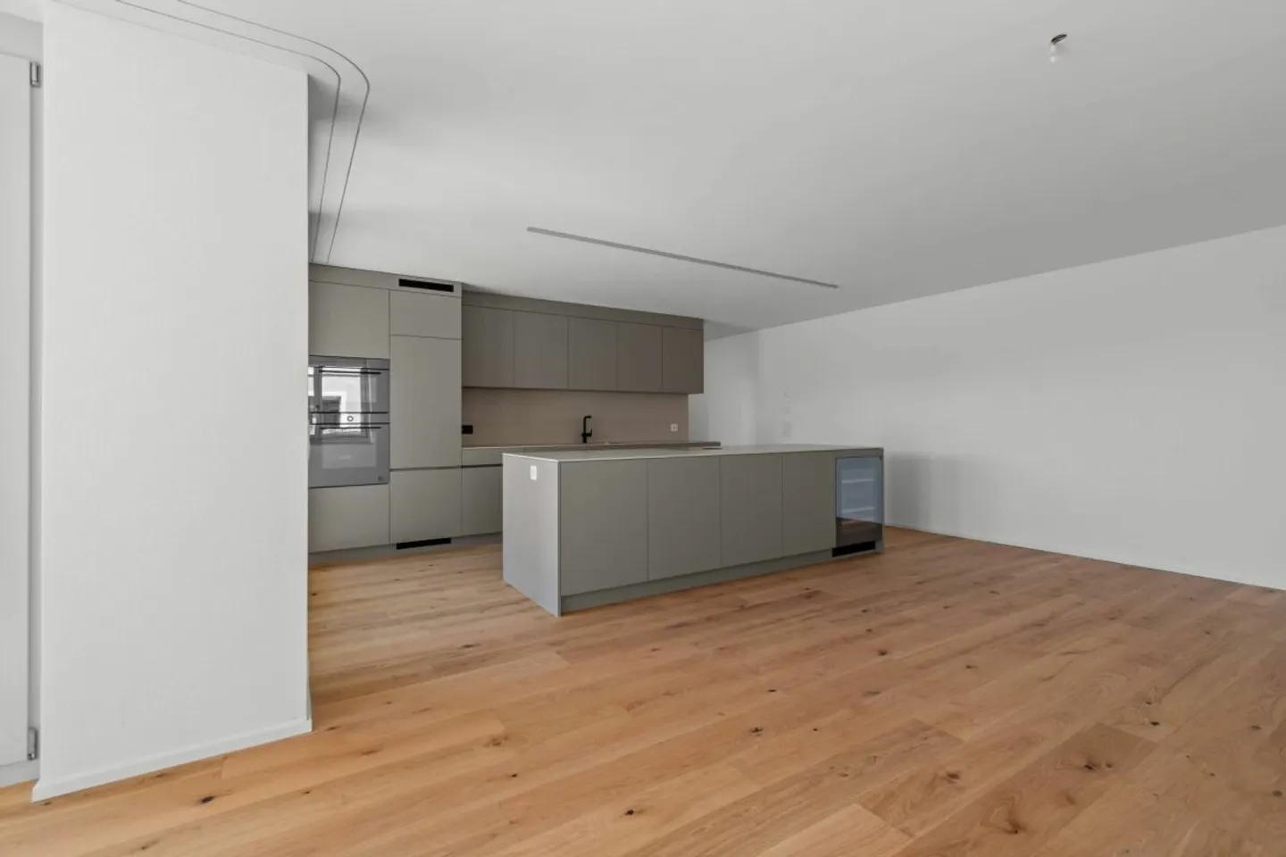 TILIA | Living with lake view - 4.5-room ground floor apartment E002 - Photo 5 of 13