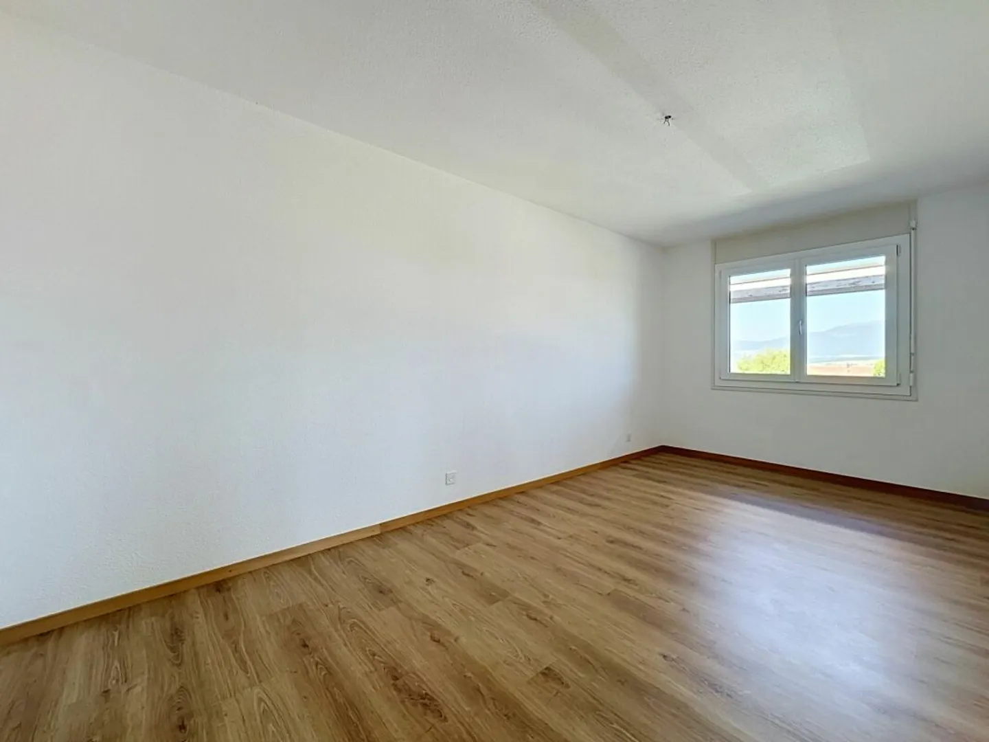 APPARTAMENTO DUPLEX DI 5,5 LOCALI DI 165 M2 CON BALCONE - Foto 10 di 12