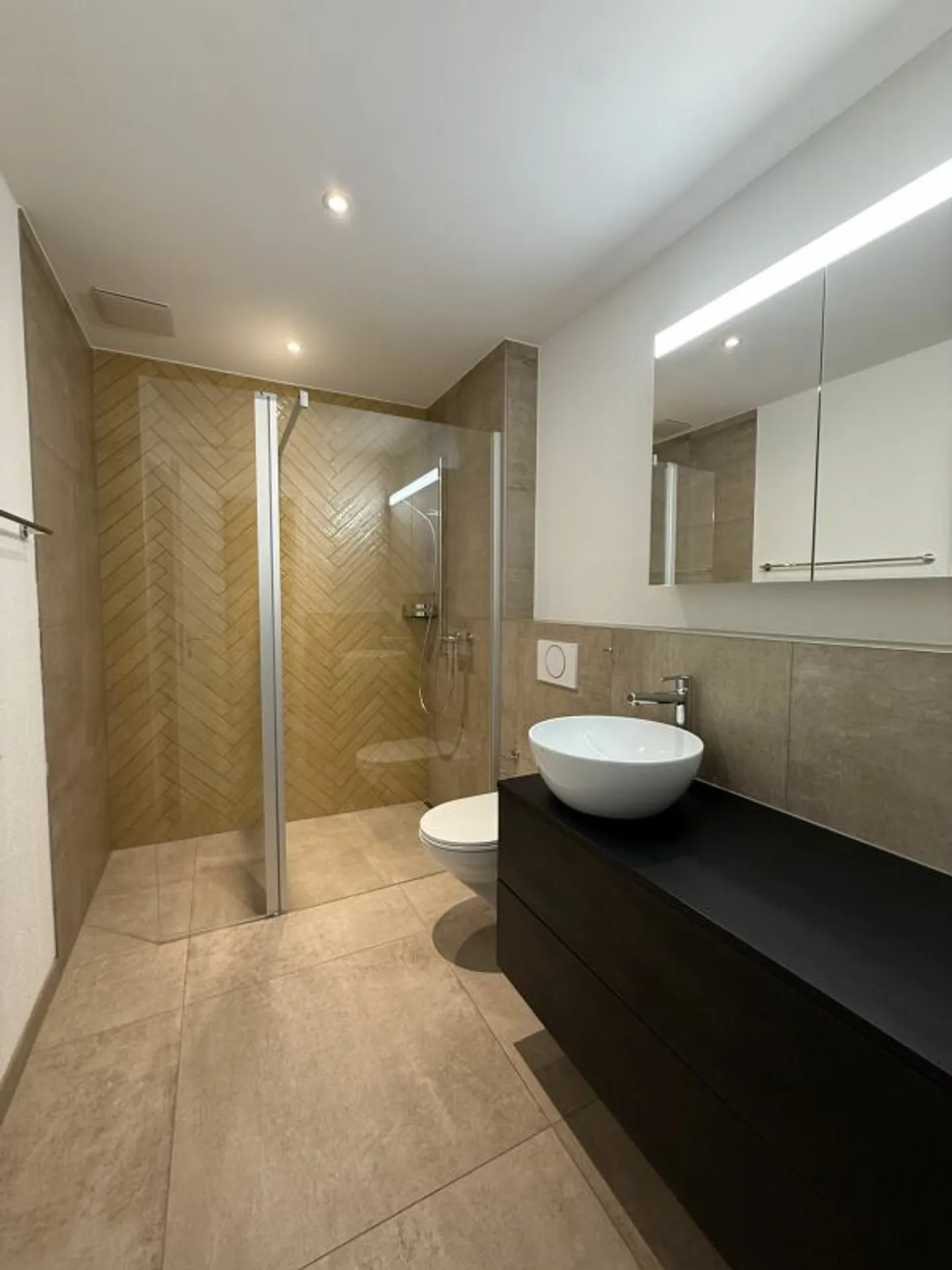 LOCARNO MONTI - Apartment for rent with 3.5 rooms - Photo 3 of 13