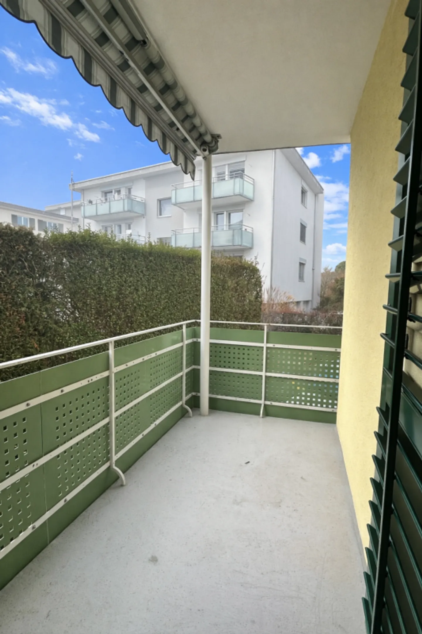 Ampio appartamento di 4 stanze in posizione centrale - Foto 8 di 8