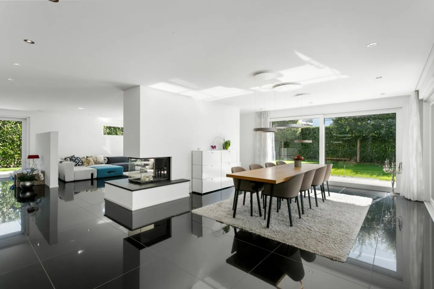 Villa de Luxe Moderne avec Grande Garage Souterrain - Photo 11 sur 13