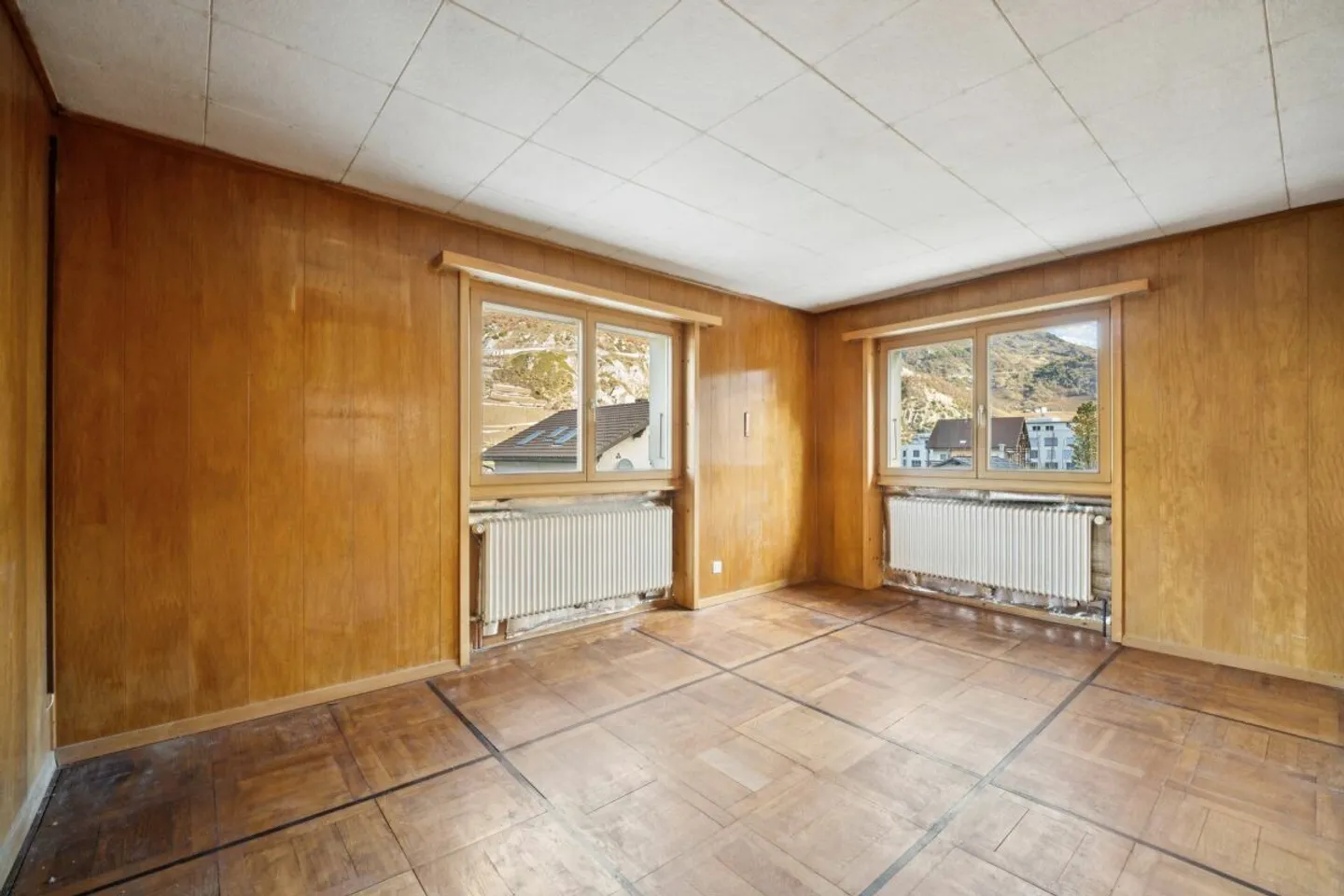 Maison familiale double avec beaucoup de potentiel (d'aménagement) dans un emplacement ensoleillé à Leuk - Photo 7 sur 13