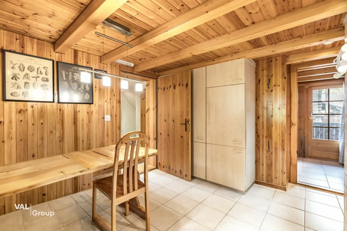Maison multifamiliale authentique du Valais avec studio séparé à Reckingen - Photo 4 sur 13