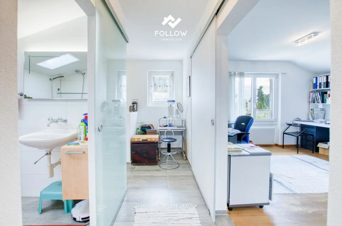 Charmantes Einfamilienhaus mit Seeblick - Foto 12 von 13