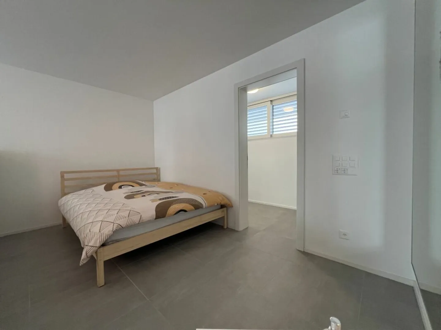 Perfect City Apartment in Muralto in a Quiet and Very Central Location - Photo 9 of 13