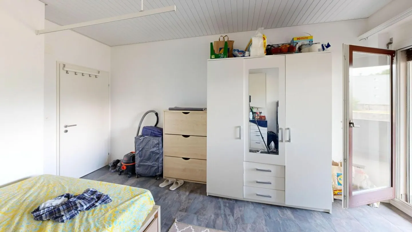 Attractive investment opportunity with established rental concept - Photo 12 of 13