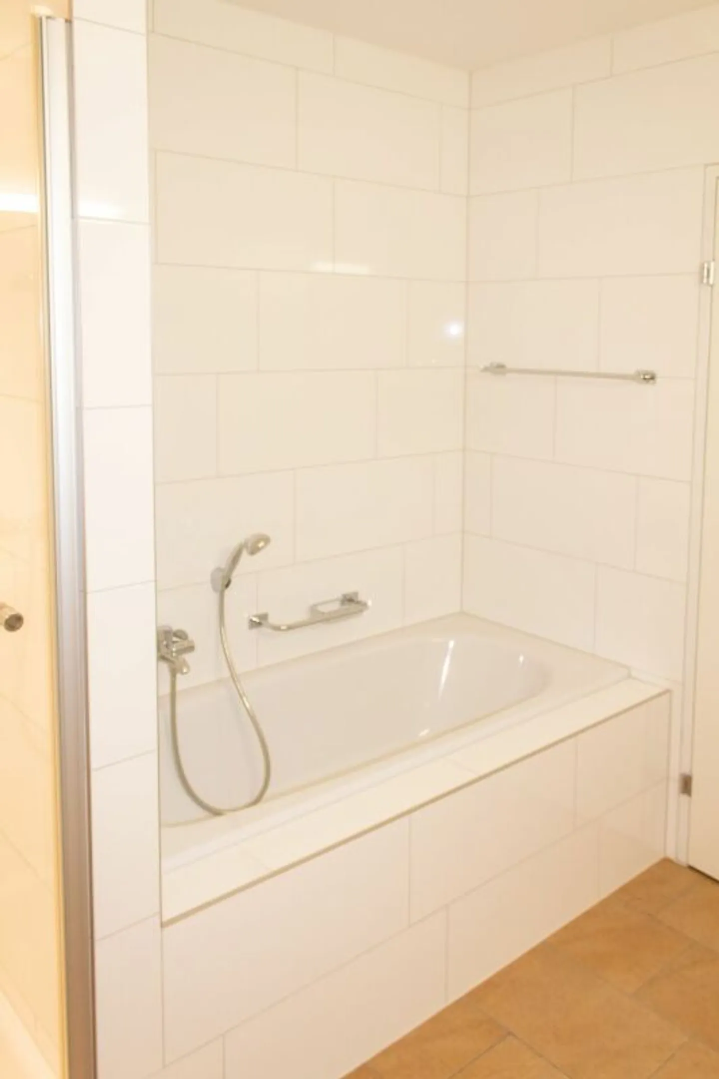 Top apartment near city center and train station - Photo 8 of 12