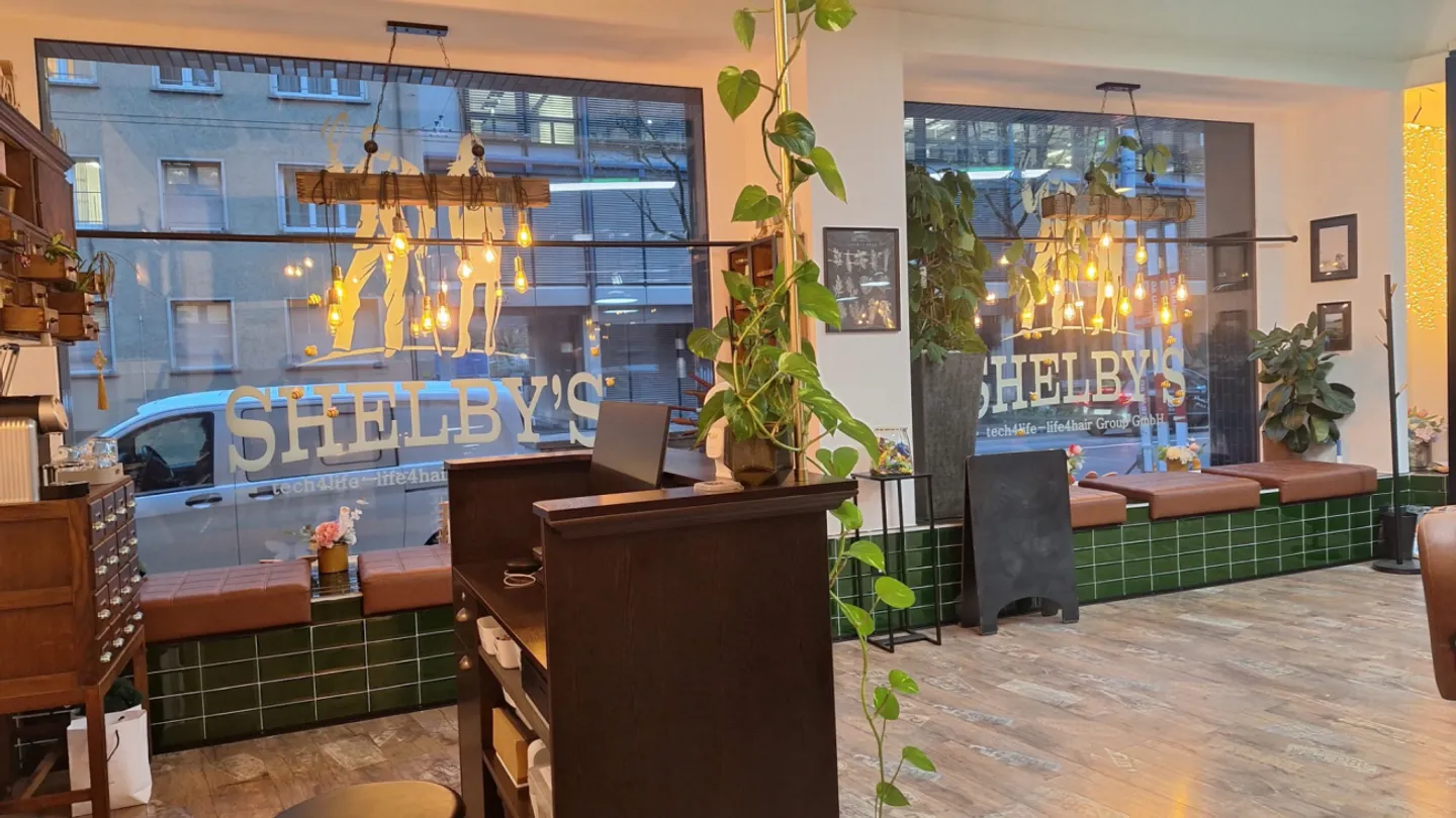 Parrucchiere e Barbershop subito pronti in posizione centrale - Foto 11 di 13