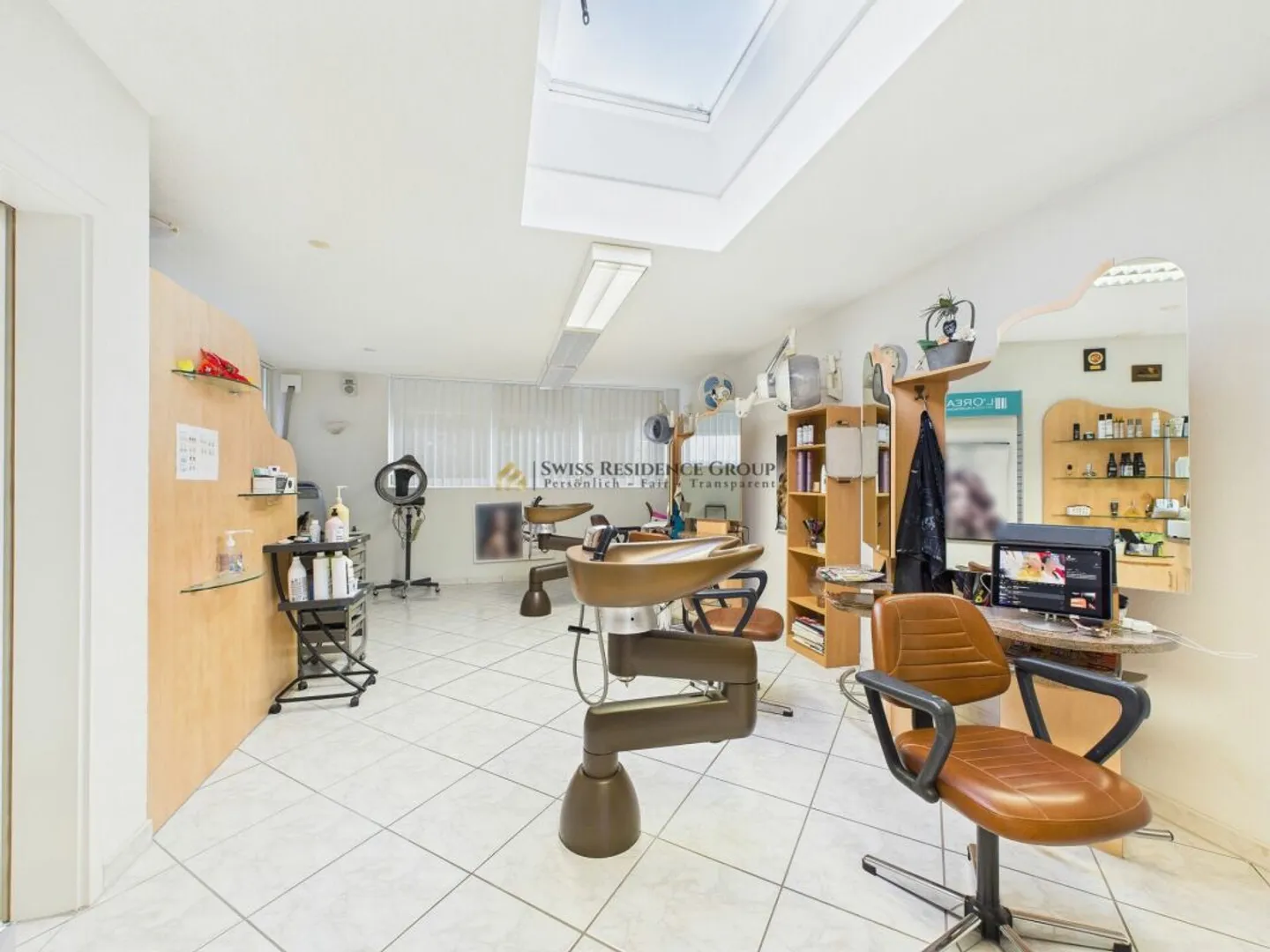 Wohnen &amp; Arbeiten vereint - Einfamilienhaus mit 60 m² Geschäftsanbau - Foto 13 von 13