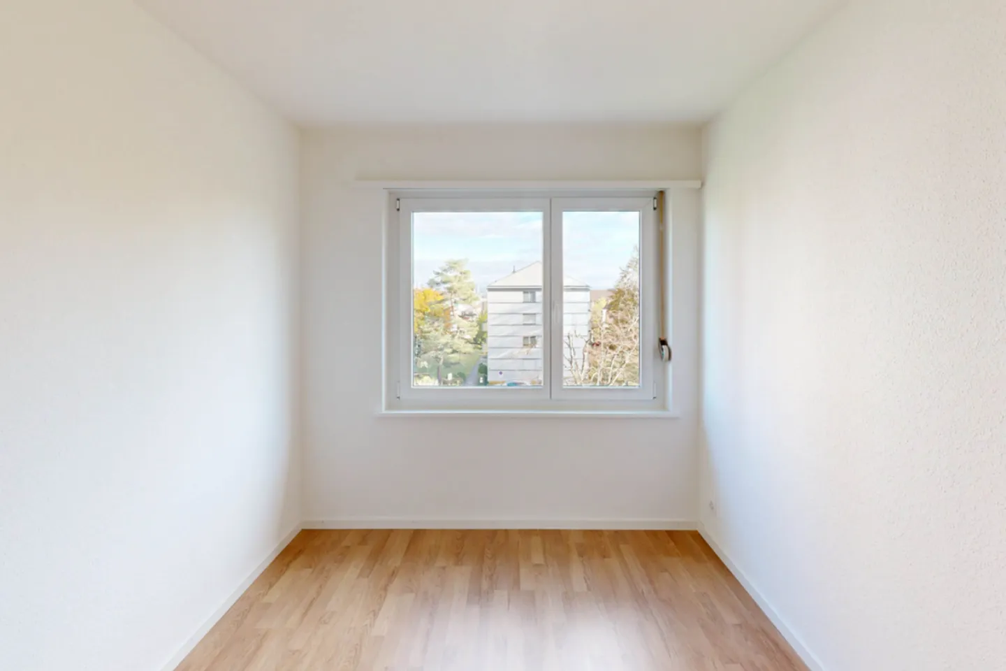 Appartamento luminoso con lavatrice - Foto 10 di 12