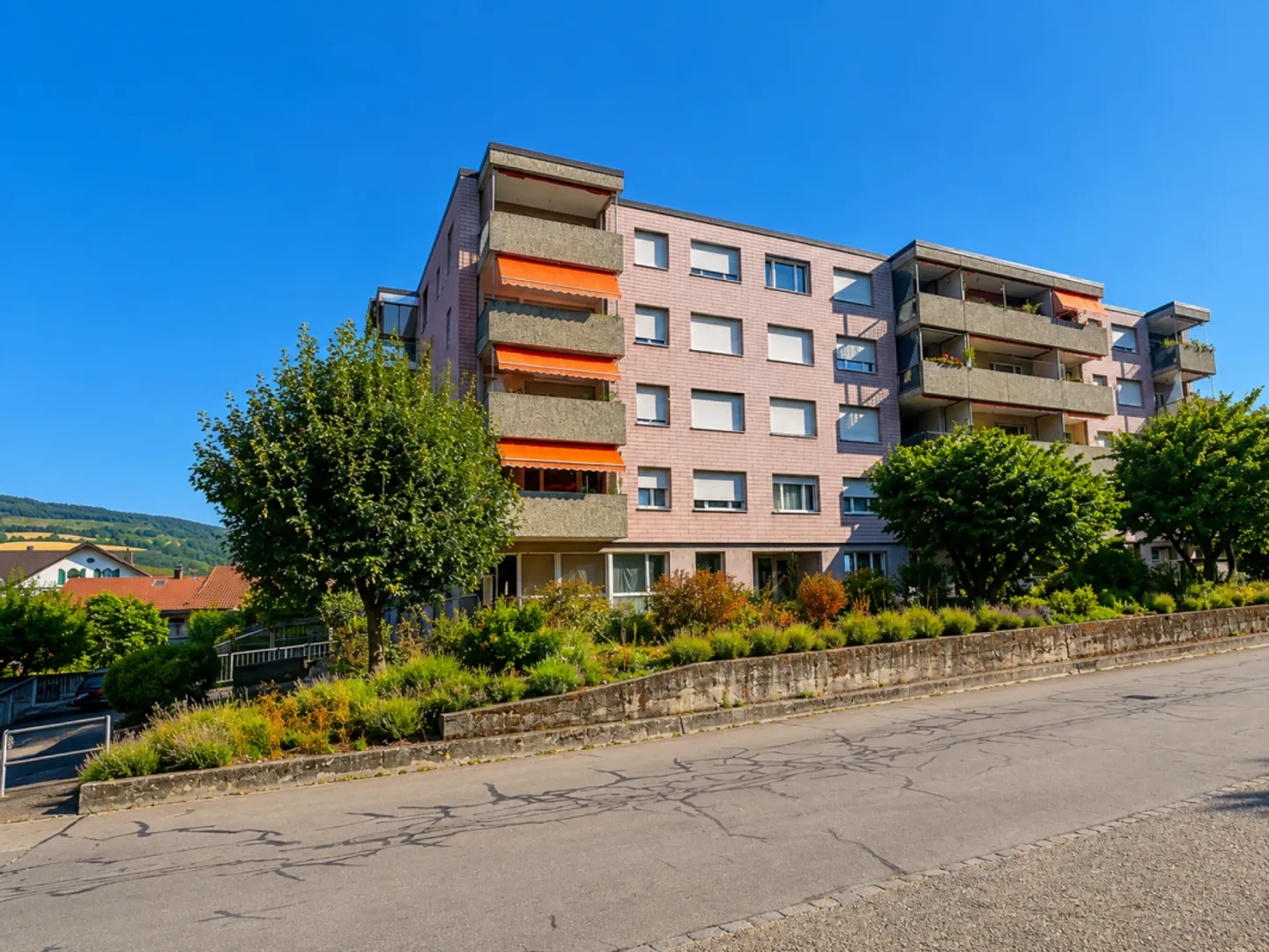 Charmante 3,5-Zimmer-Wohnung nur wenige Schritte vom See und vom Pool entfernt - Foto 13 von 13