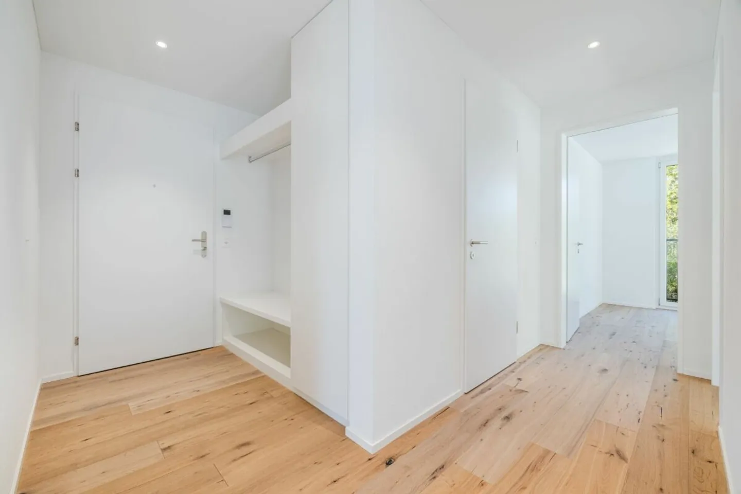 WOHNKOMFORT MIT SONNENBONUS - 4.5-ZIMMER-WOHNUNG   FÜR HÖCHSTE ANSPRÜCHE - Foto 2 von 9