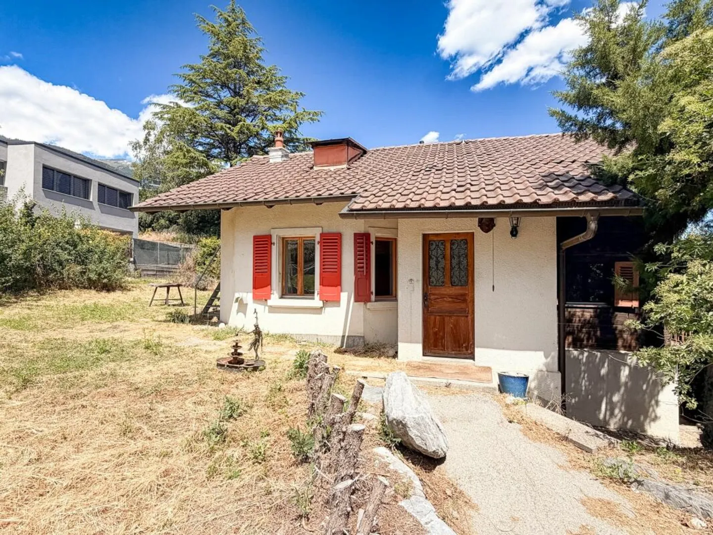 House to renovate in Veyras - Photo 1 of 13