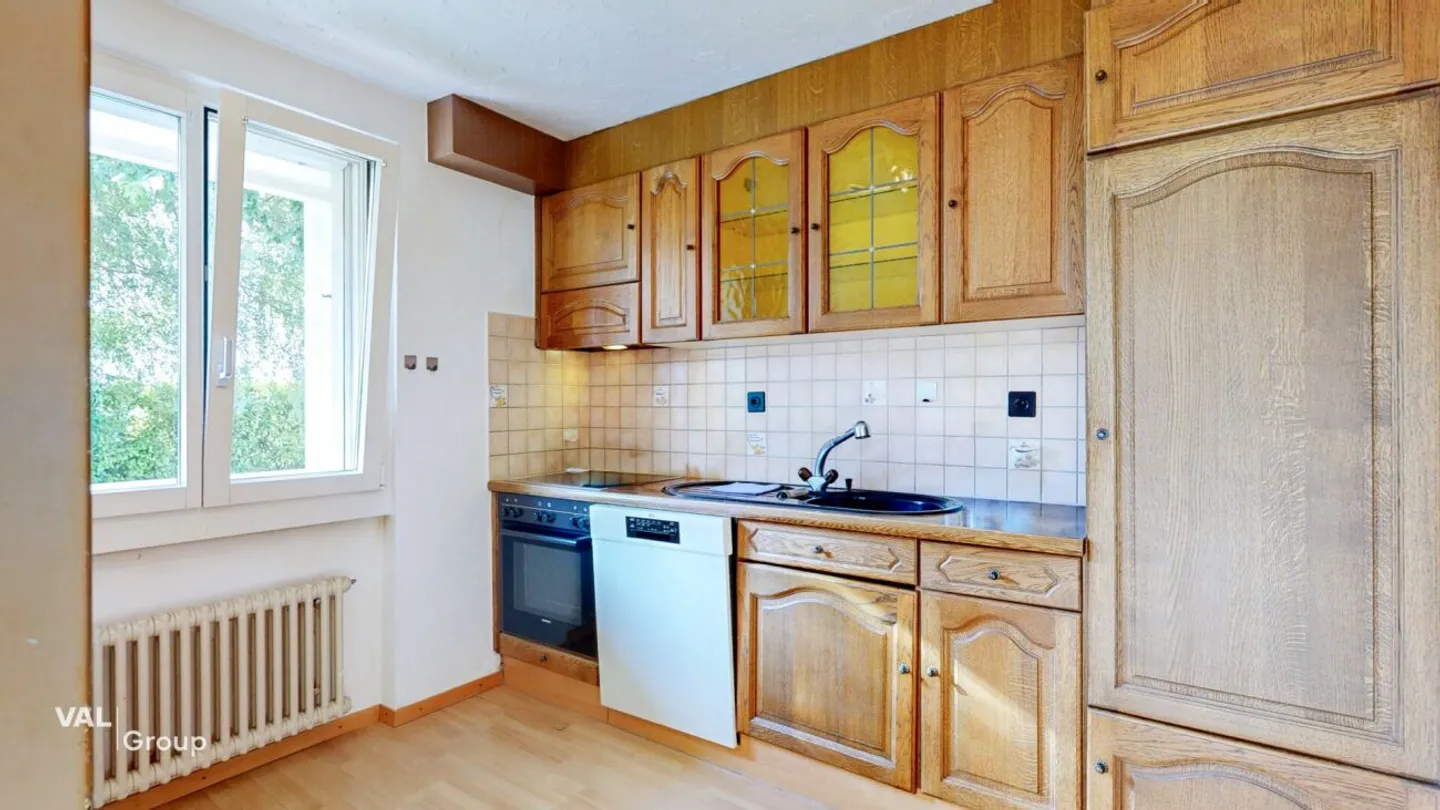 Attractive opportunity in the heart of Naters - Photo 2 of 13