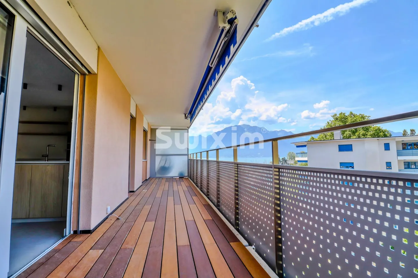 Appartement de Luxe avec Vue sur le Lac - Photo 2 sur 8