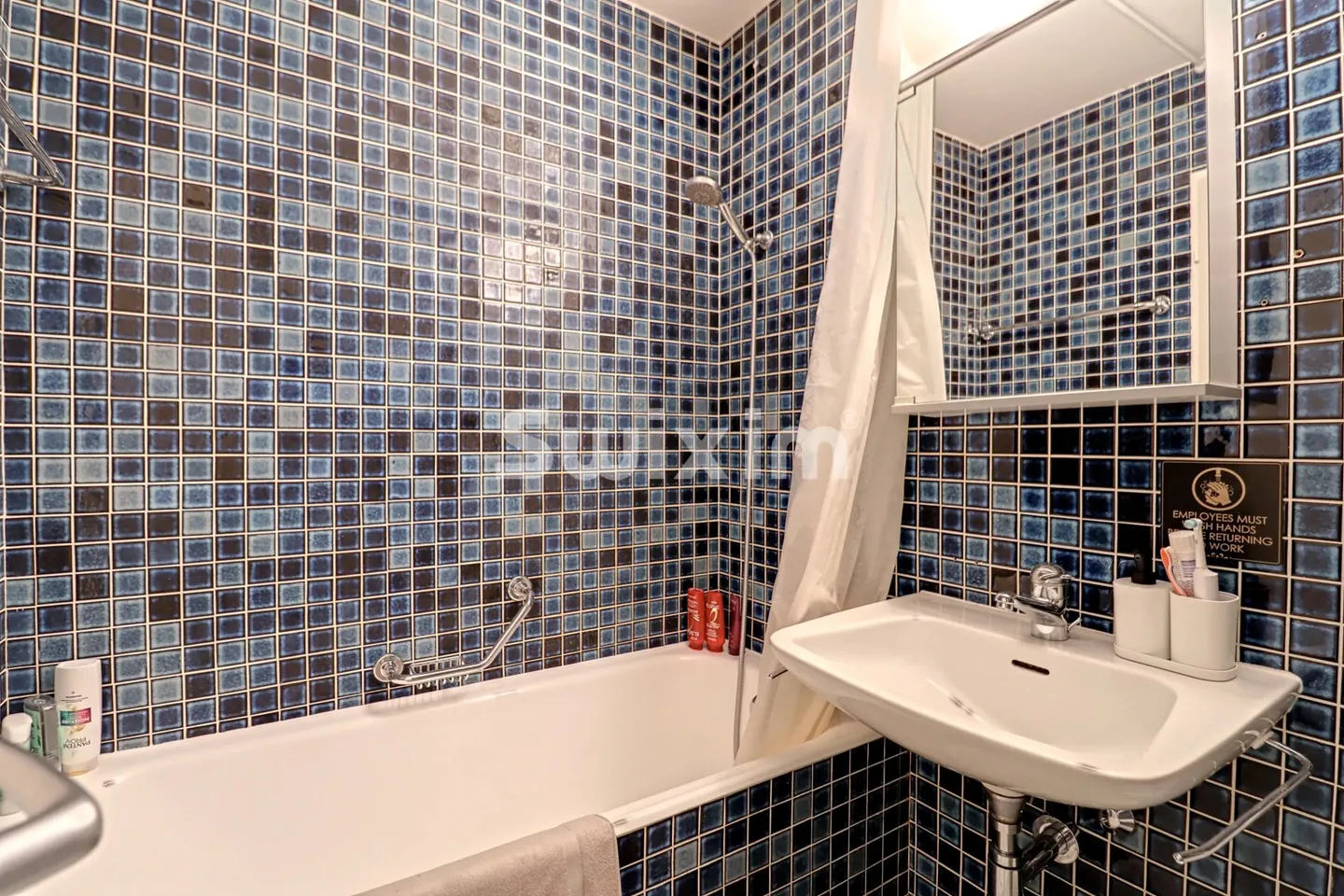 Appartement Charmant avec Vue Gemmi - Photo 5 sur 8