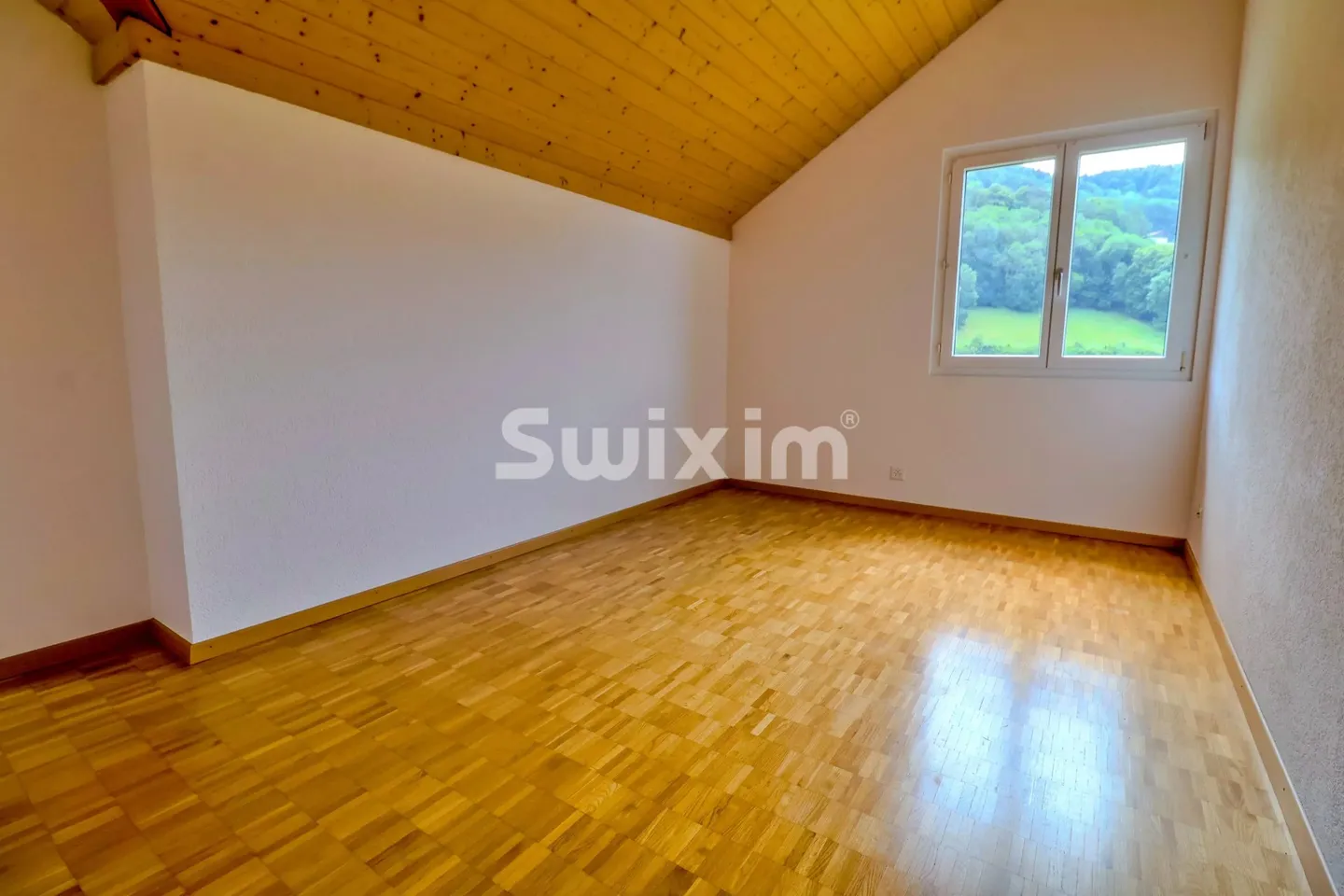 Eccezionale villa indipendente di 6,5 stanze a meno di 3 minuti dal centro città! - Foto 8 di 8