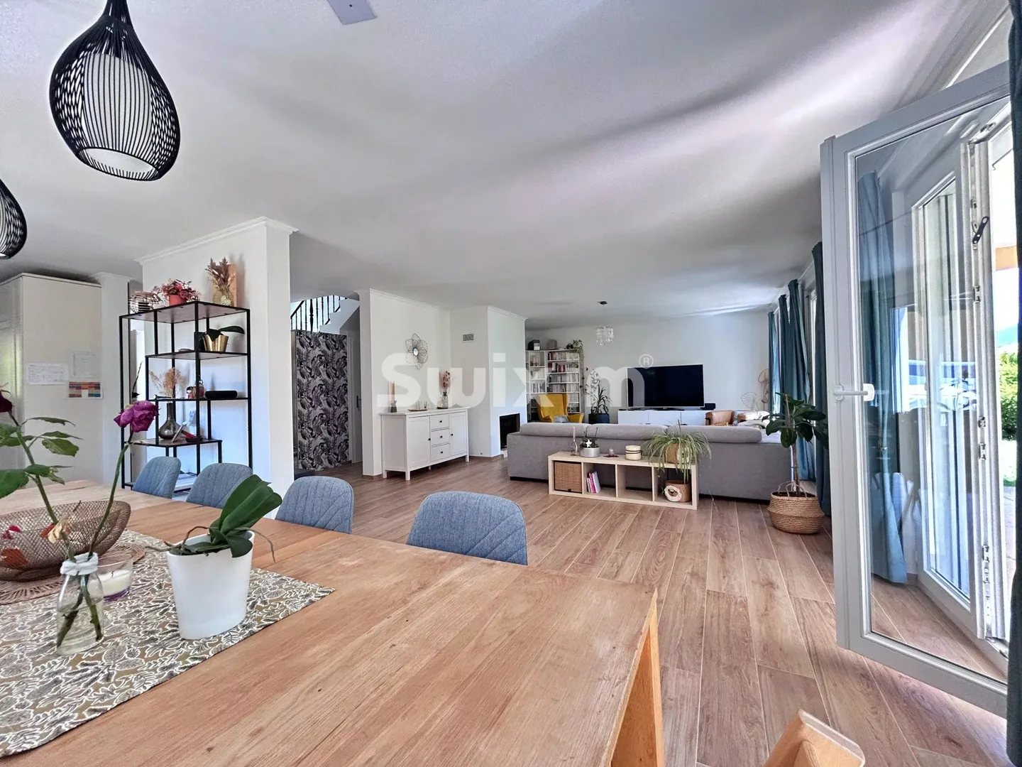 Short-term rental, Furnished 5.5 room Villa ! Love at first sight guaranteed ! - Photo 4 of 10
