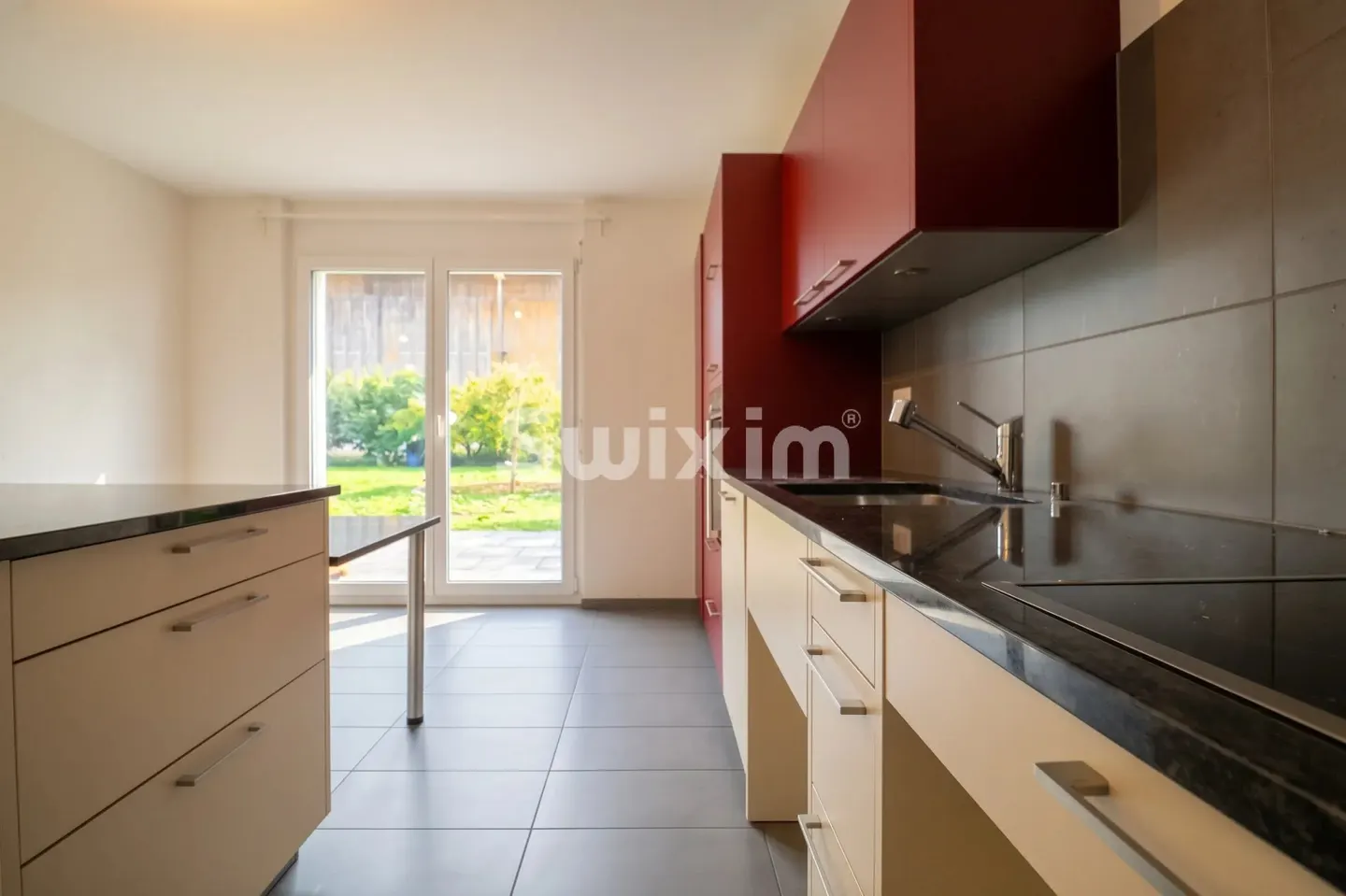 2-bedroom PMR apartment with veranda, 24 m² terrace and garden, Ménières - Photo 4 of 10