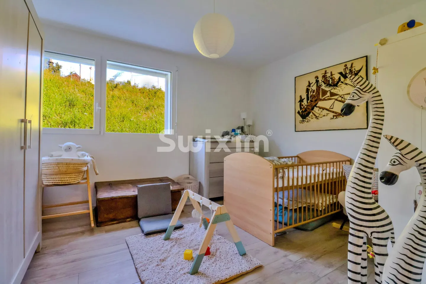 Esclusività! Vivi in un villaggio e comfort: appartamento 5.5 locali, moderno con grande terrazza, a meno di 7 minuti dalla stazione! - Foto 6 di 8