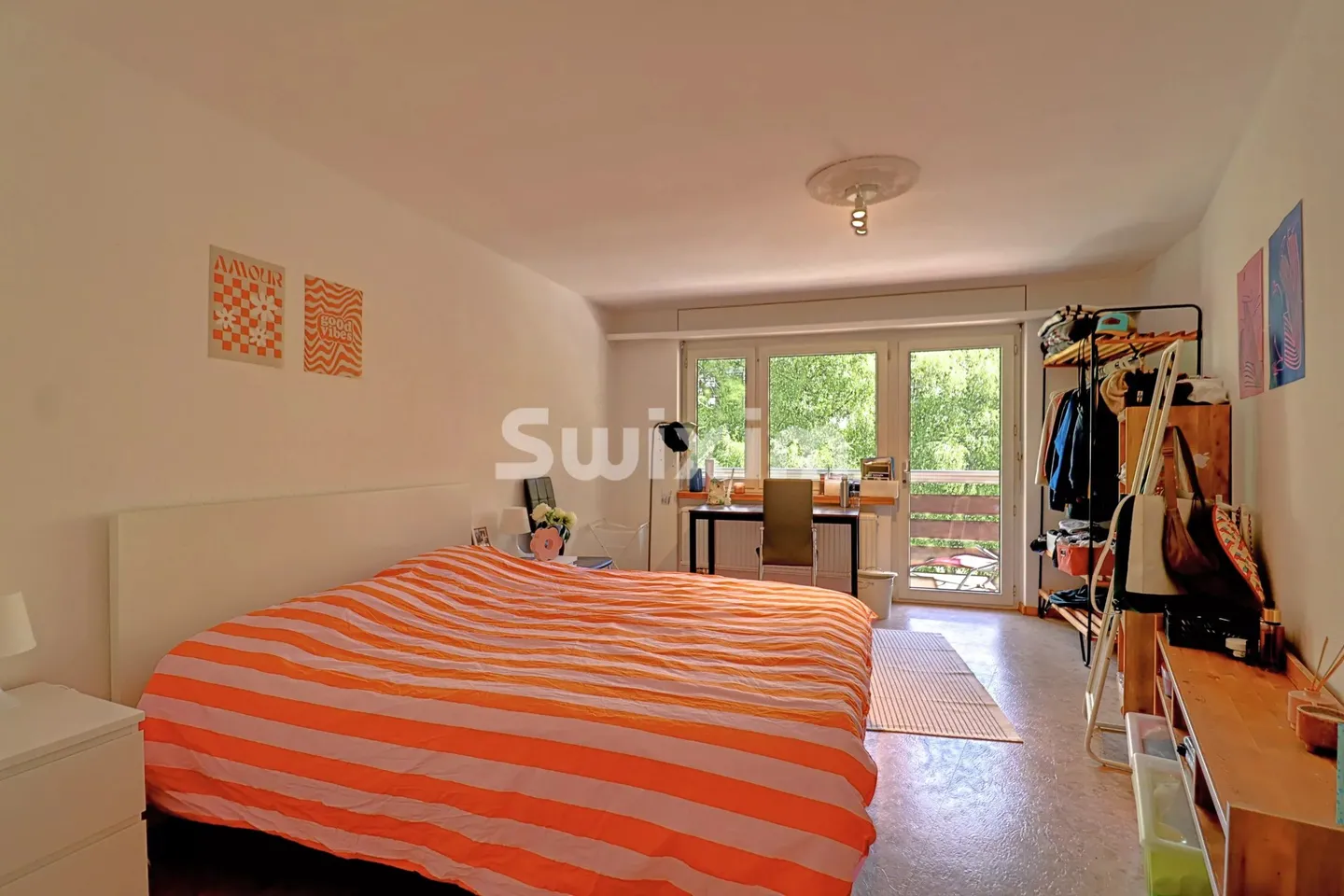 Appartement Charmant avec Vue Gemmi - Photo 3 sur 8