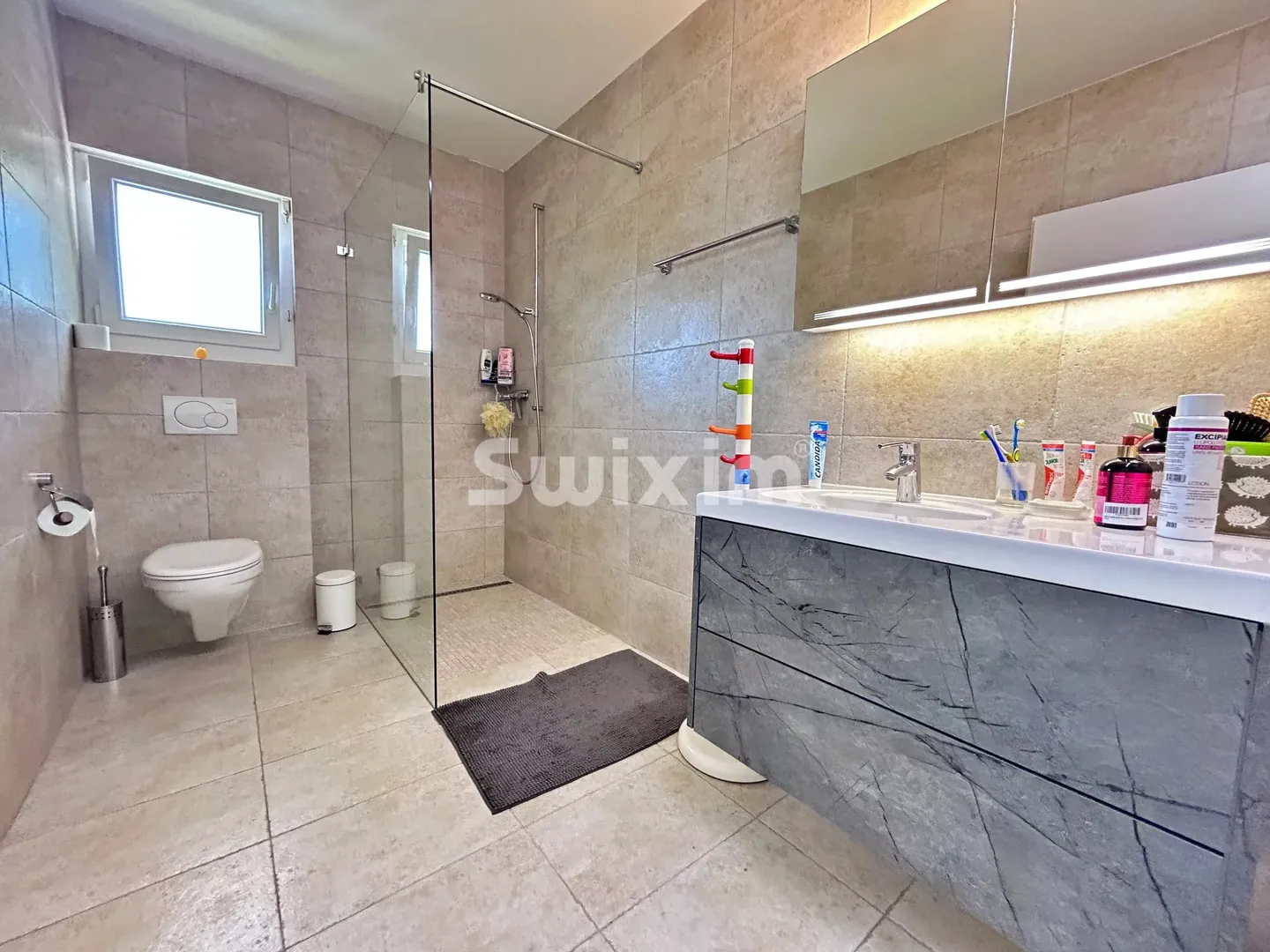 Short-term rental, Furnished 5.5 room Villa ! Love at first sight guaranteed ! - Photo 7 of 10
